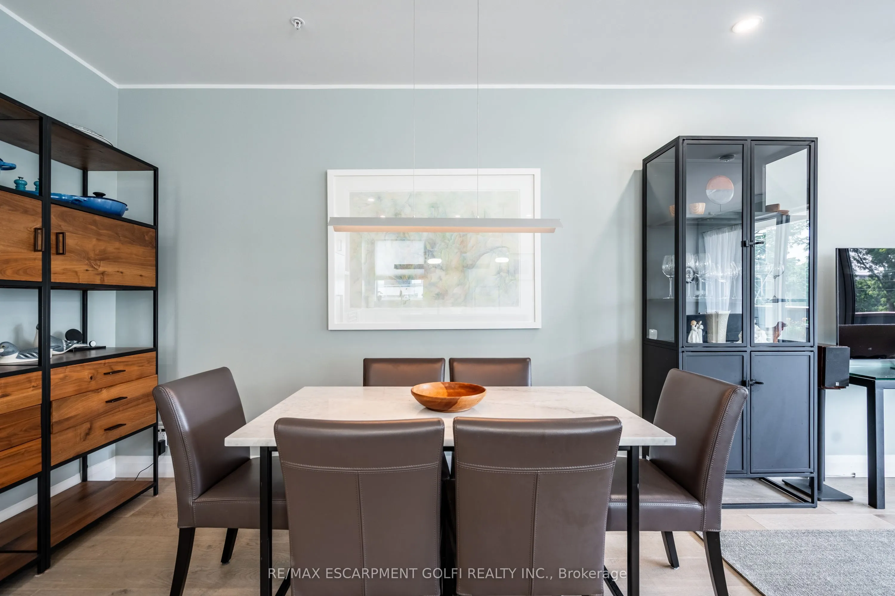 500 Brock Avenue, #206