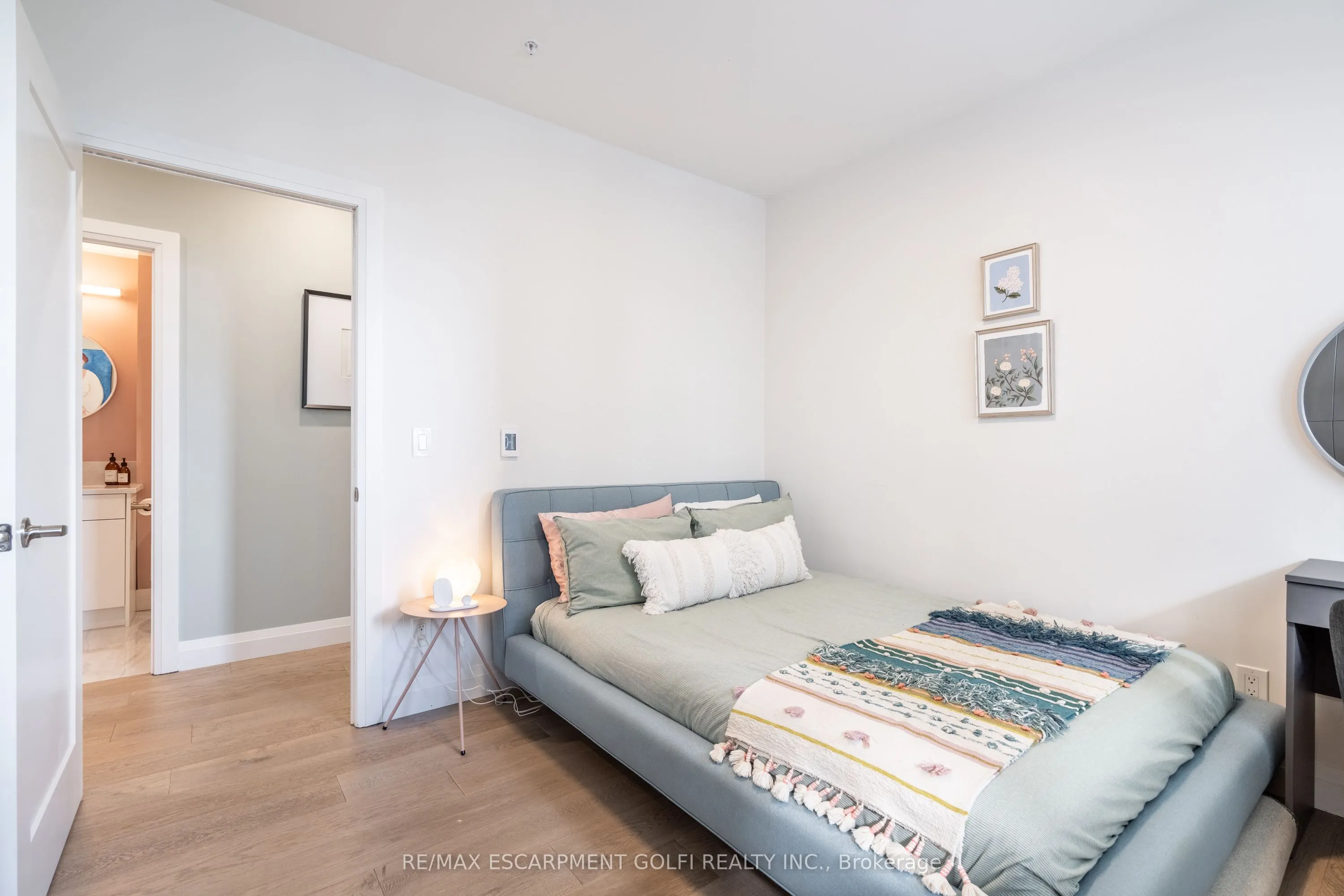 500 Brock Avenue, #206