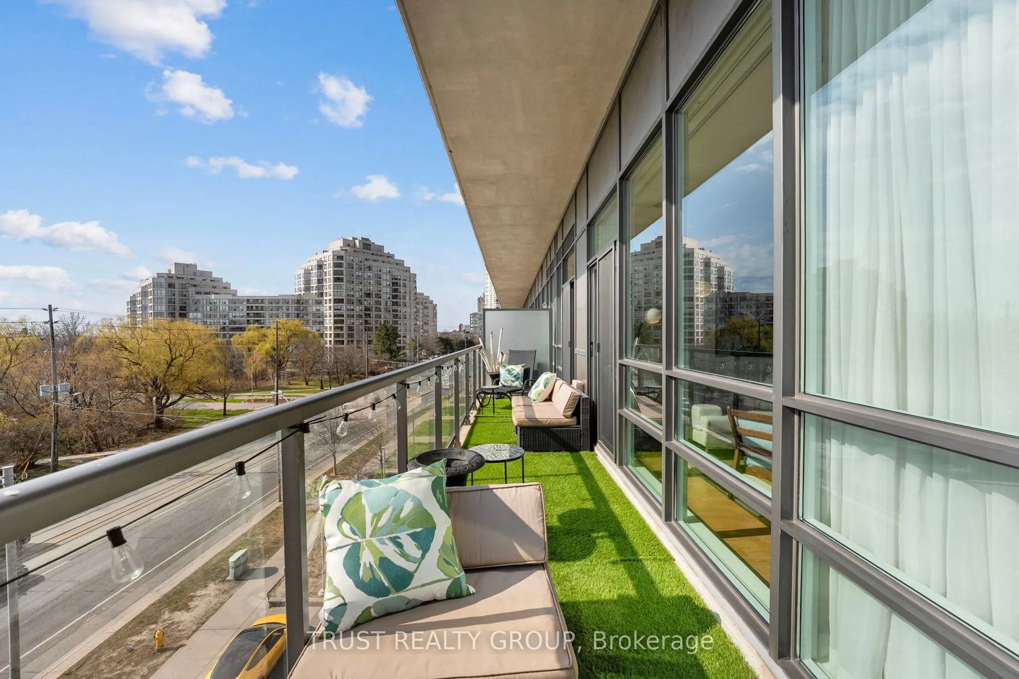 2230 Lake Shore Boulevard W #308