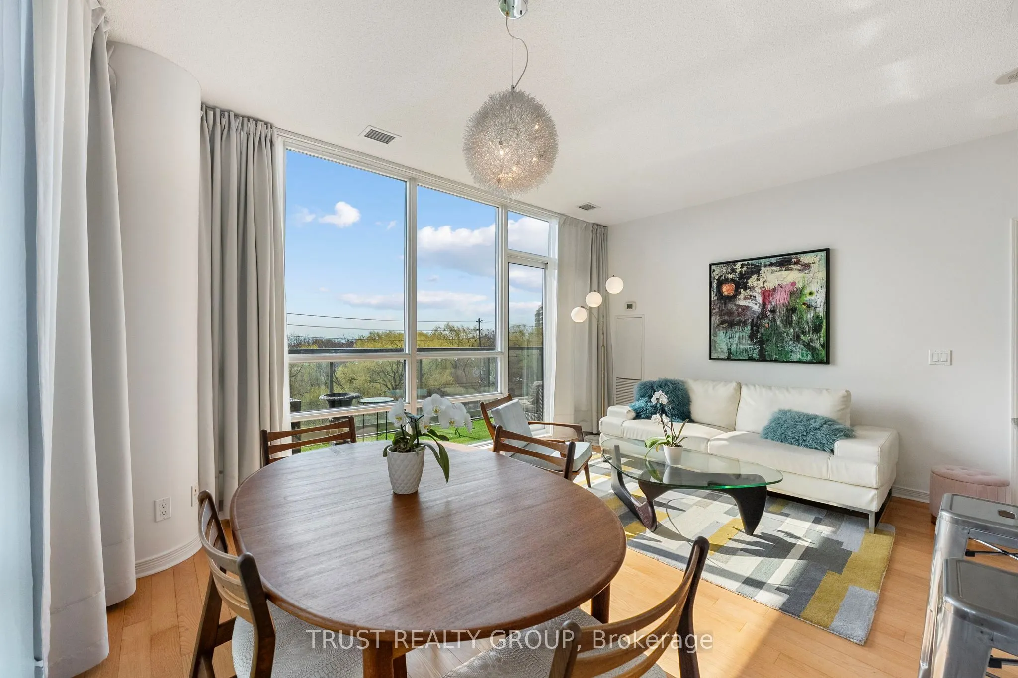 2230 Lake Shore Boulevard W #308