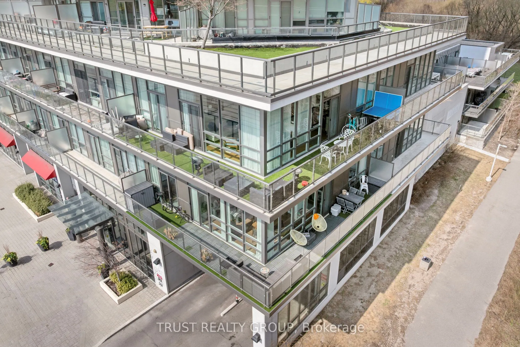 2230 Lake Shore Boulevard W #308