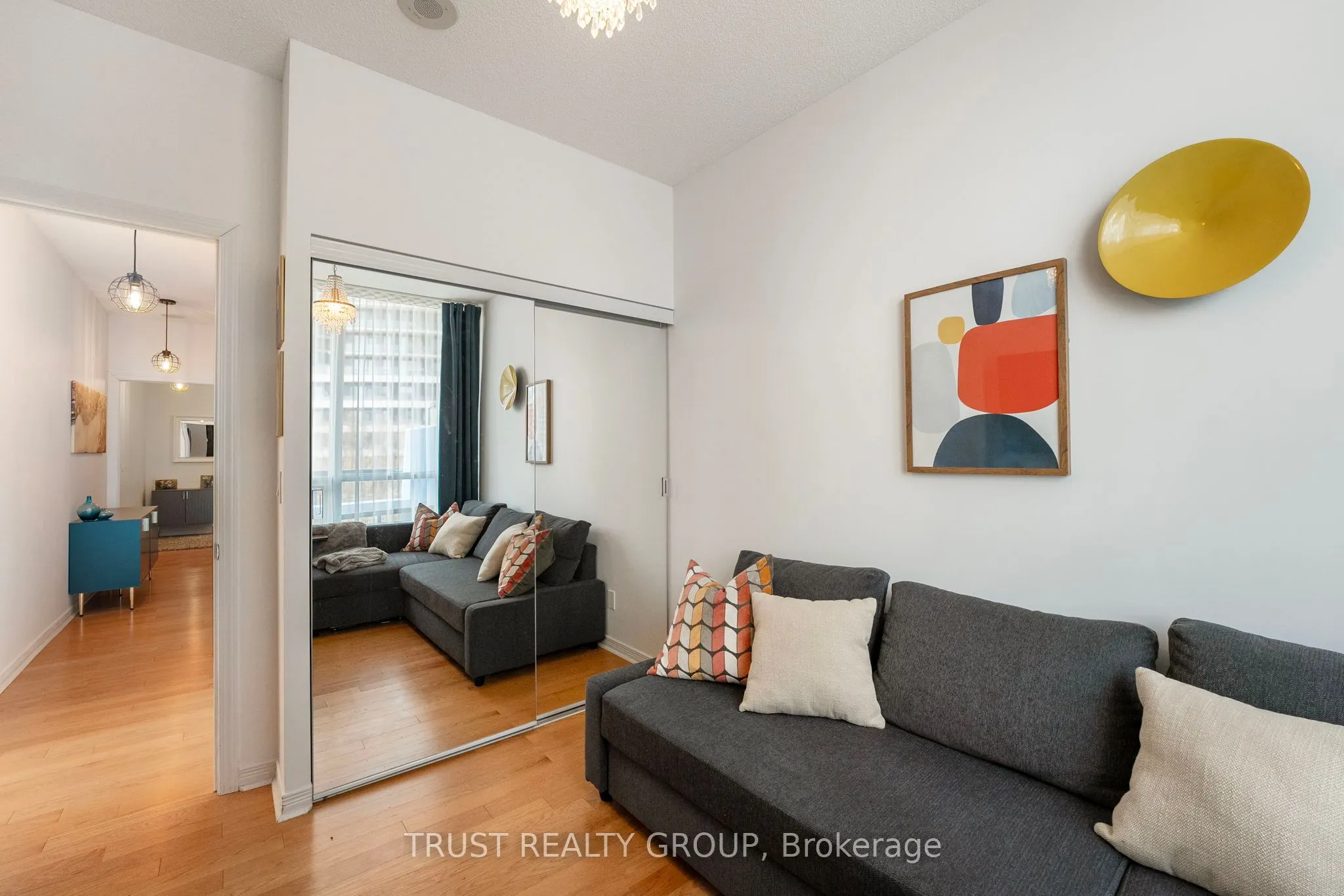 2230 Lake Shore Boulevard W #308
