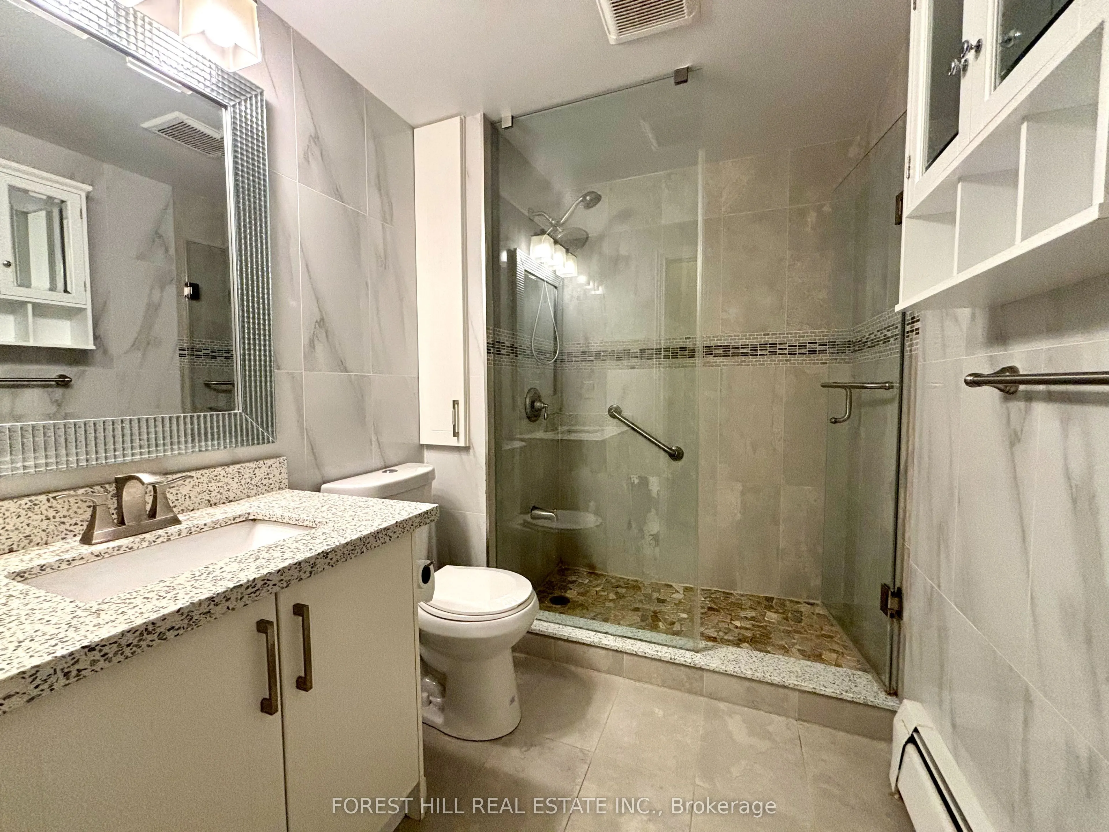 1046 Dovercourt Road