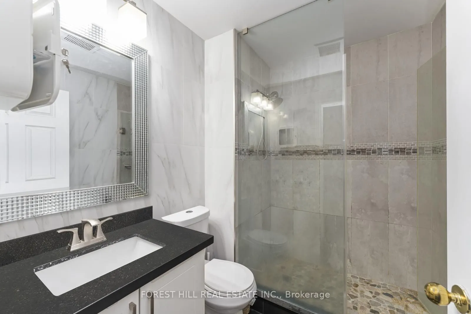 1046 Dovercourt Road