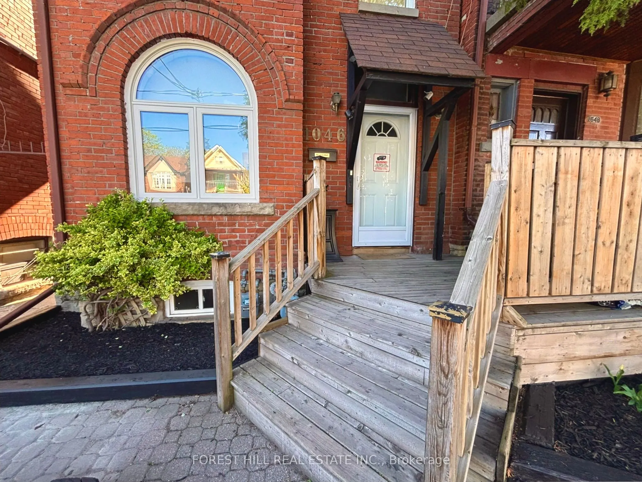 1046 Dovercourt Road