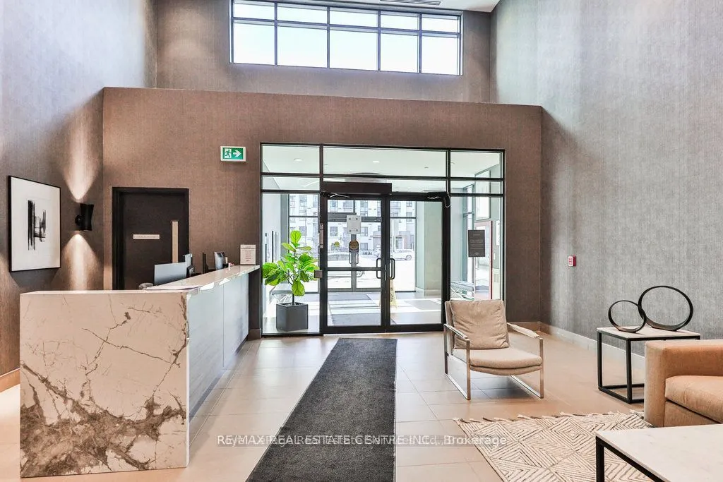 460 Gordon Krantz Avenue, #109