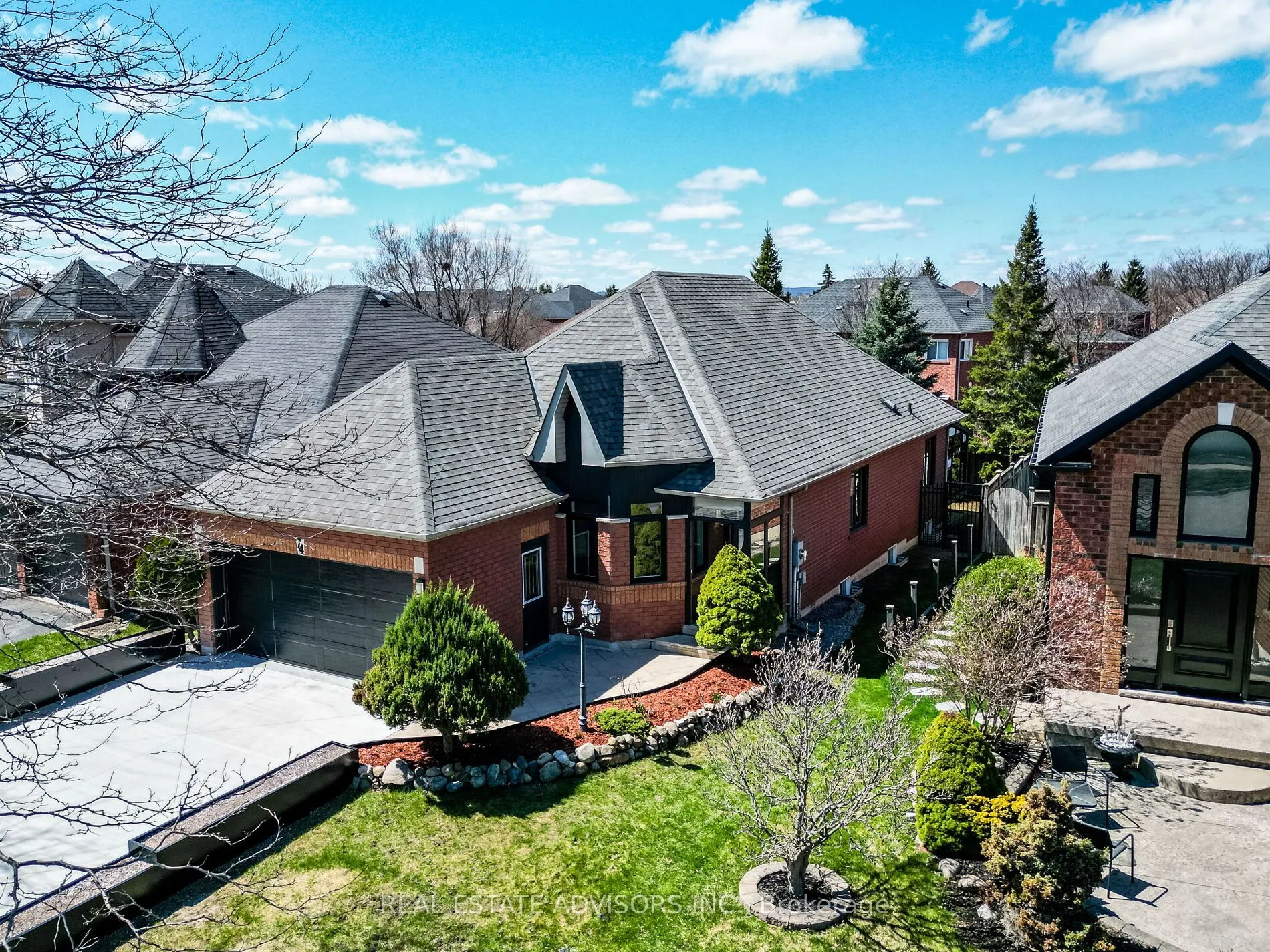 74 Pinebrook Circle