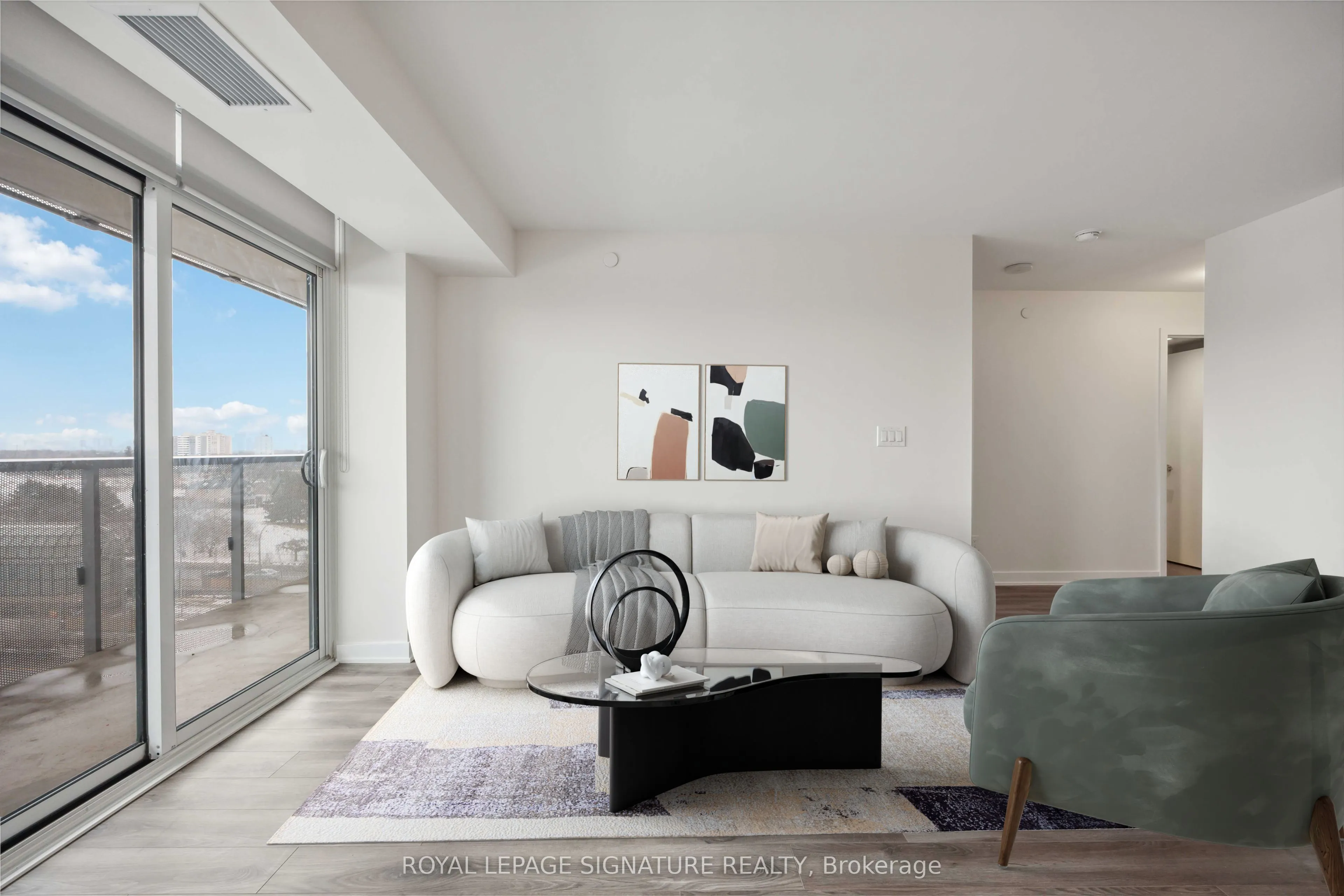 160 Flemington Road, #906
