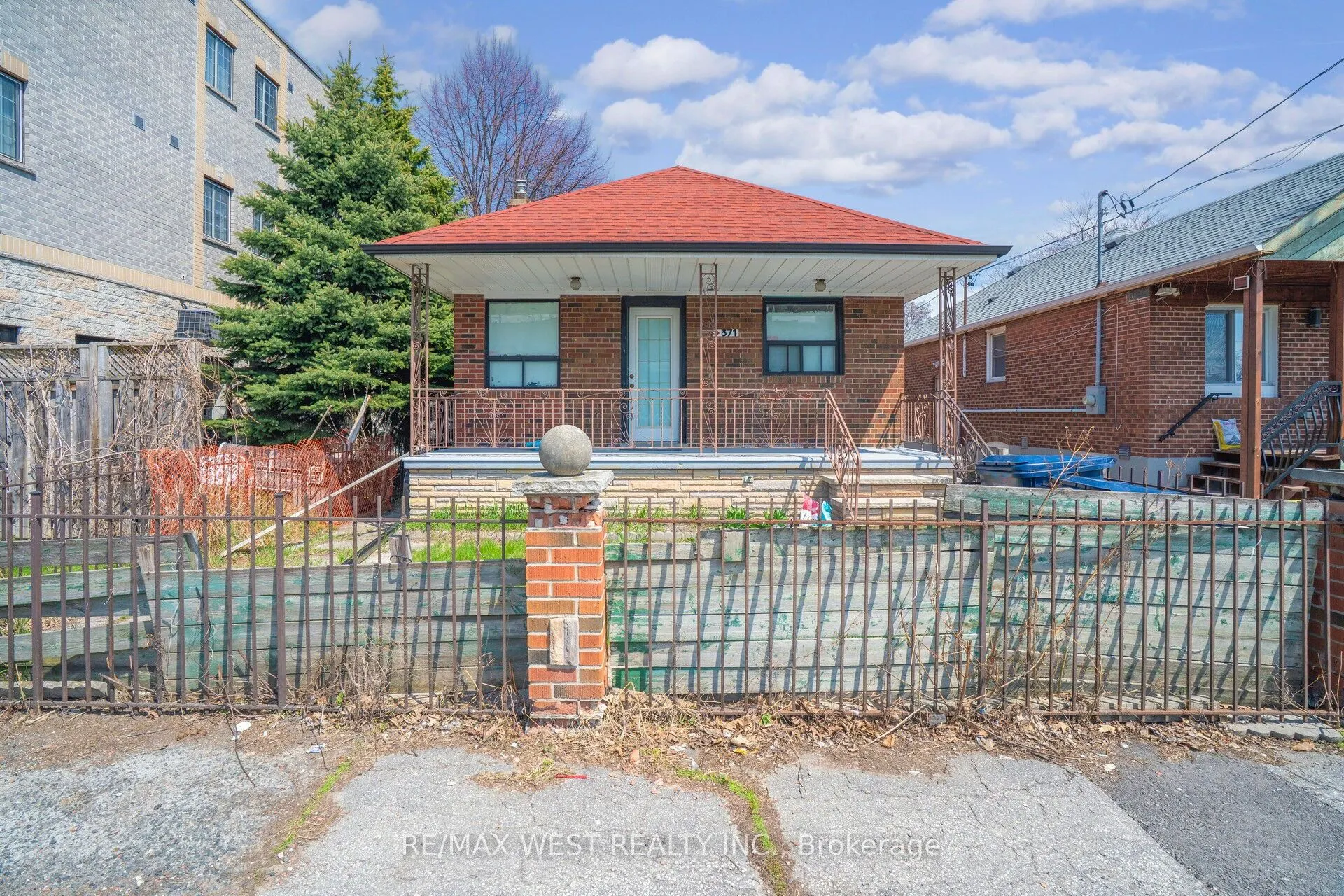 371 Royal York Road