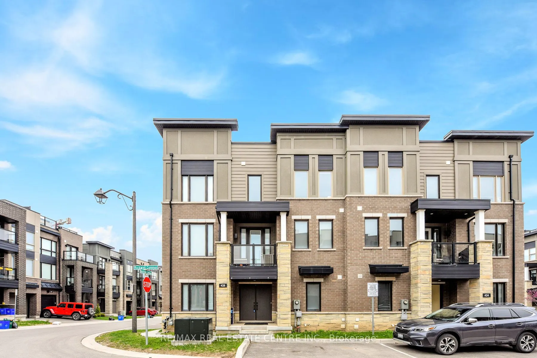 428 Rockwell Common
