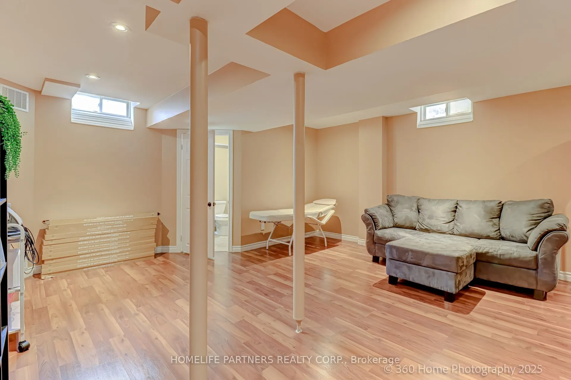 31 Knoll Haven Circle