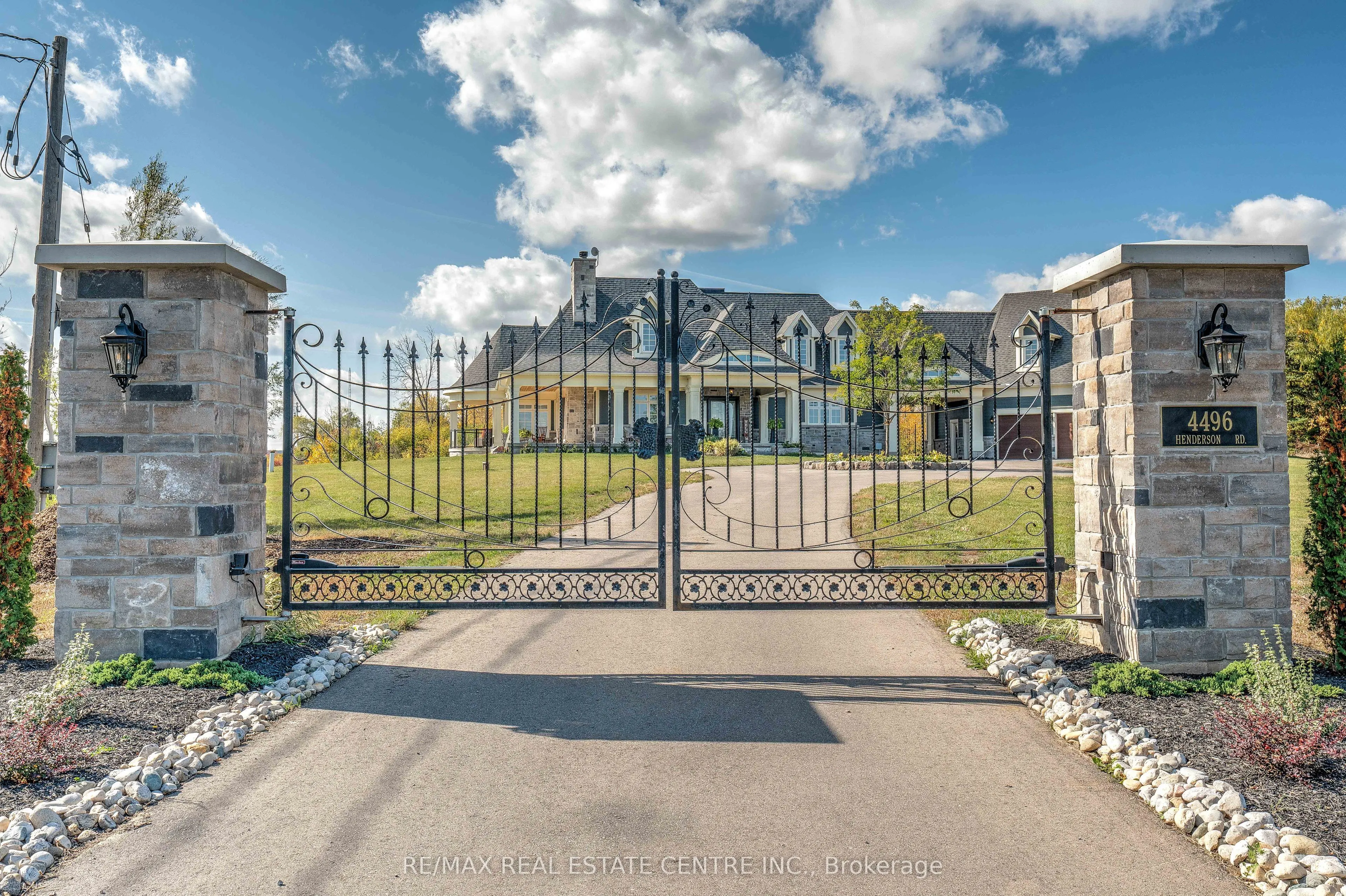 4496 Henderson Road