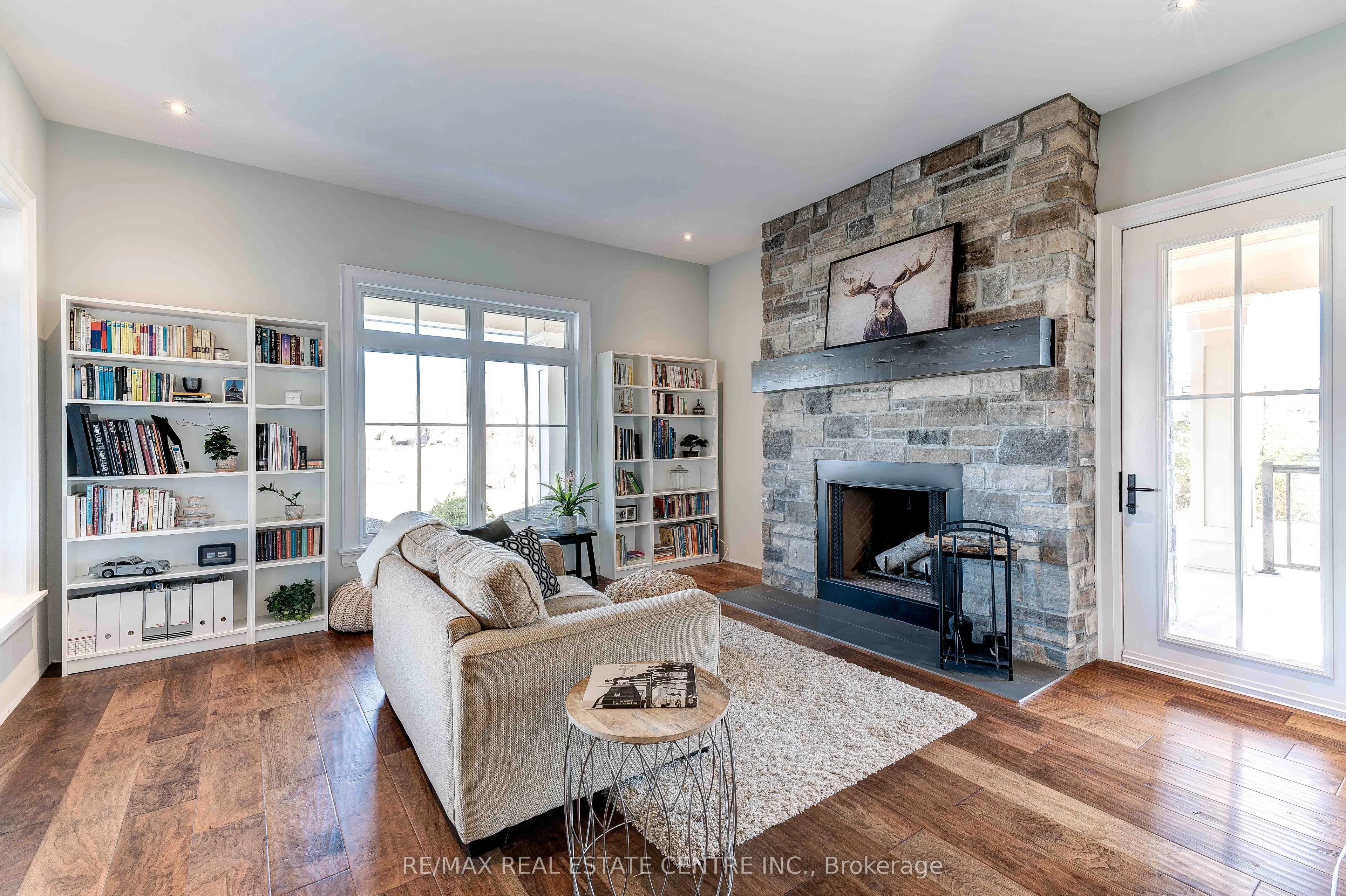 4496 Henderson Road