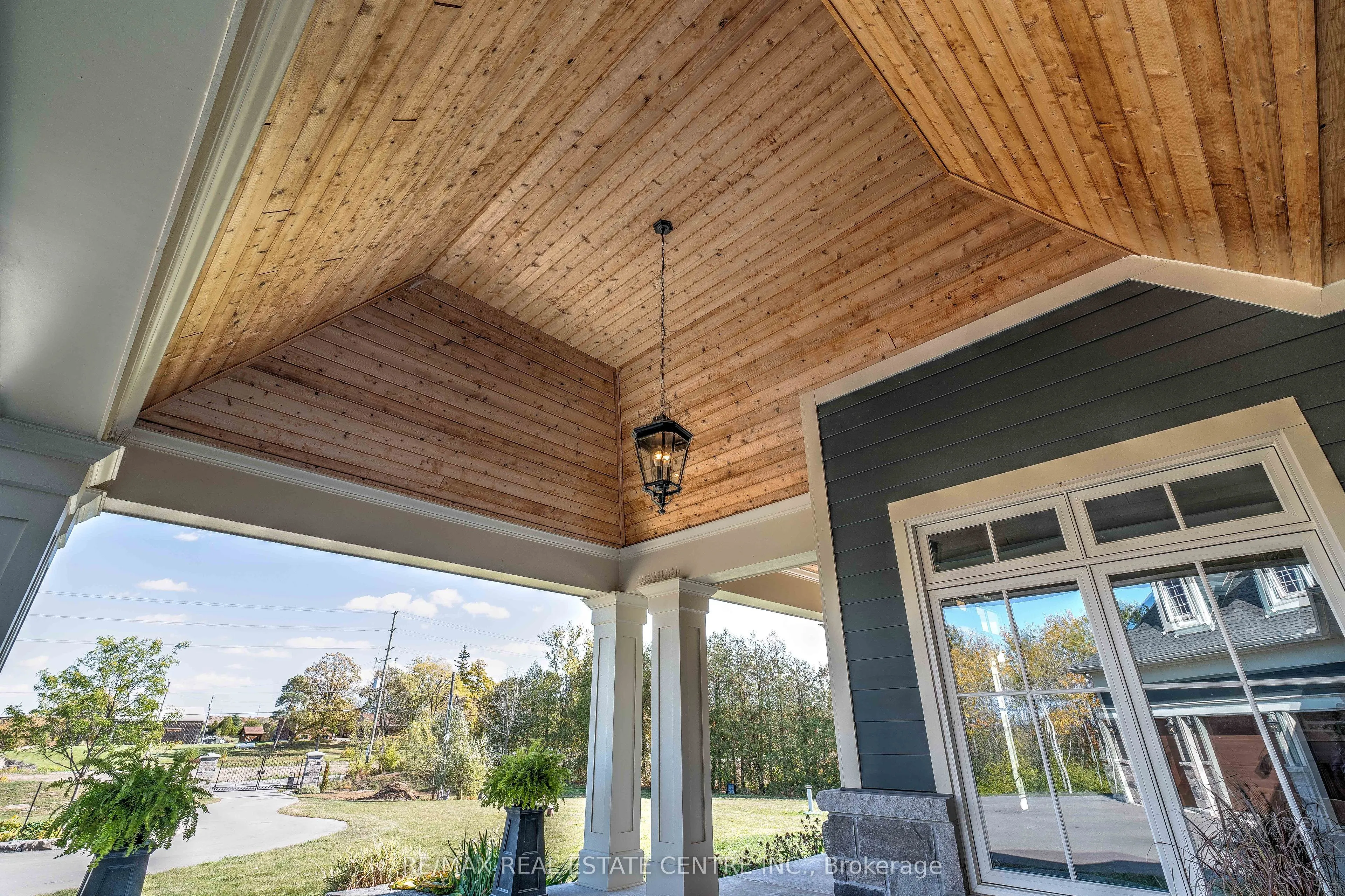 4496 Henderson Road