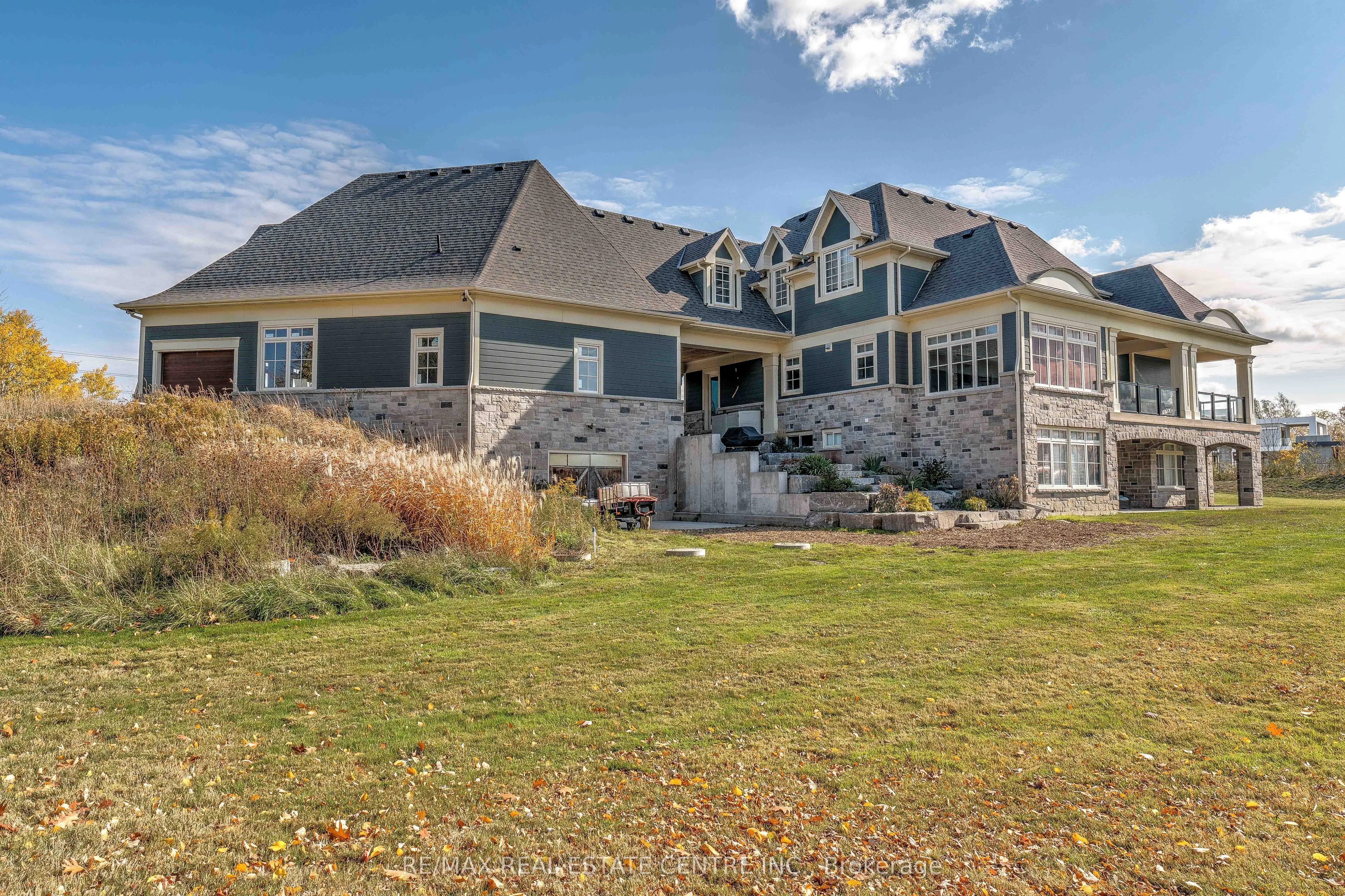 4496 Henderson Road