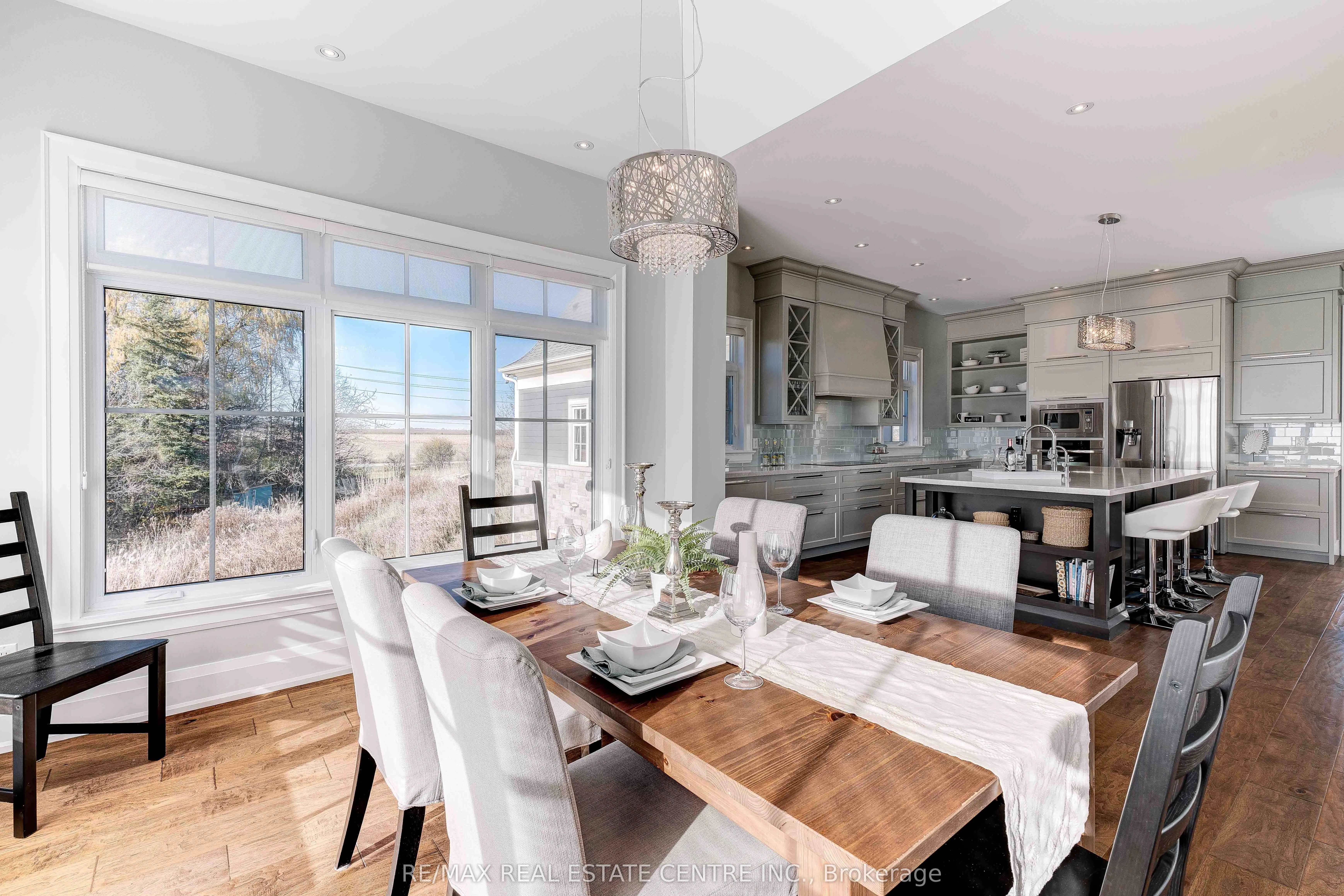 4496 Henderson Road