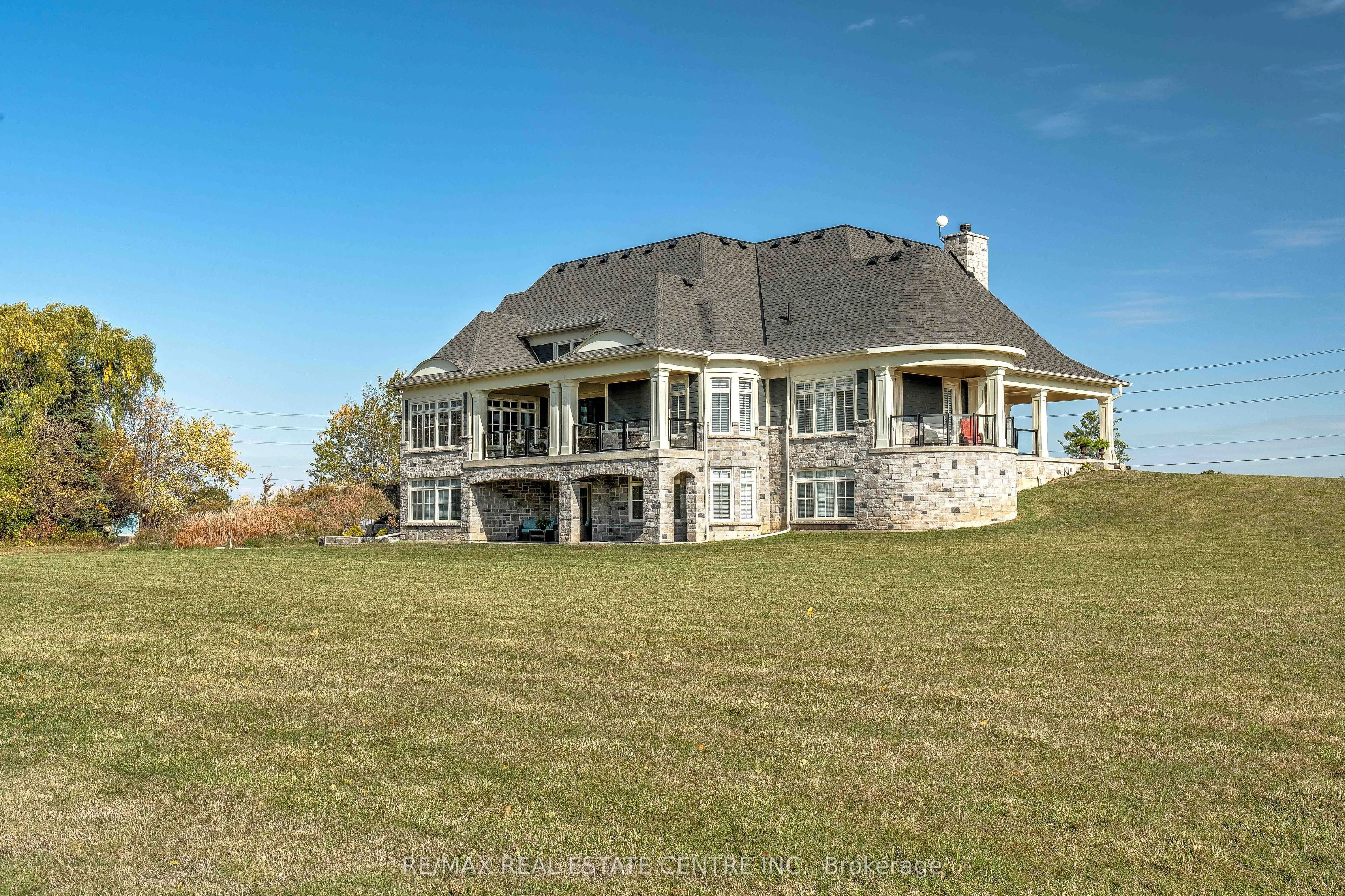 4496 Henderson Road