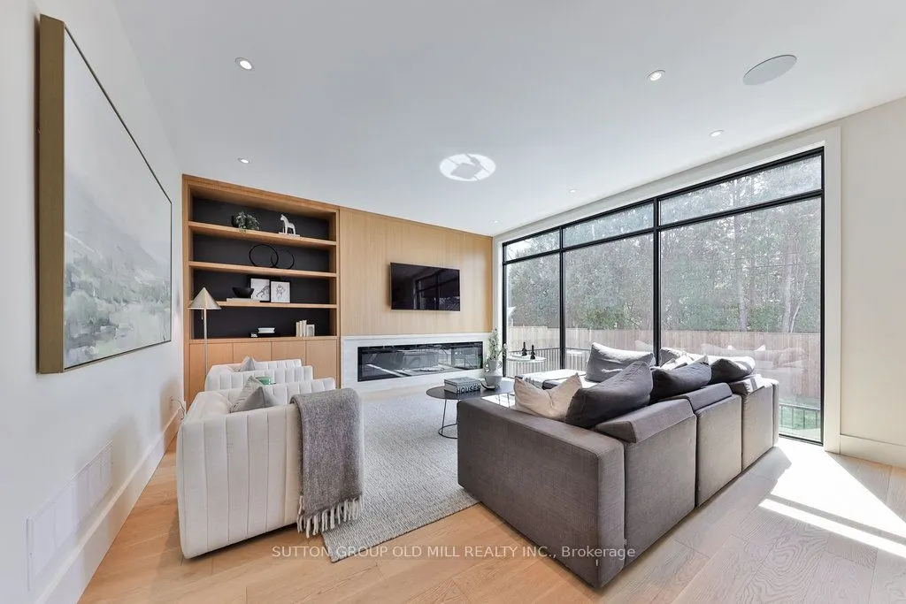 5 Bernice Avenue
