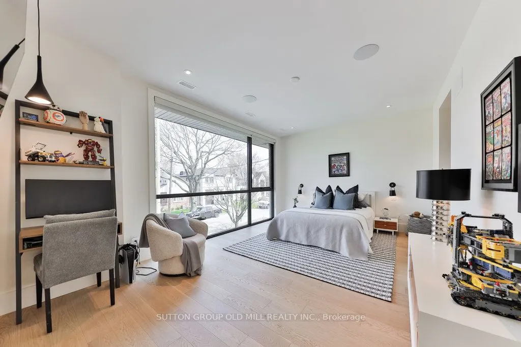 5 Bernice Avenue