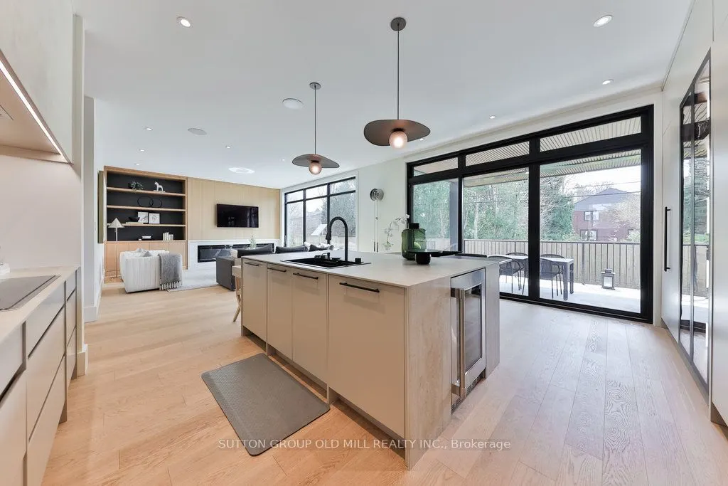 5 Bernice Avenue