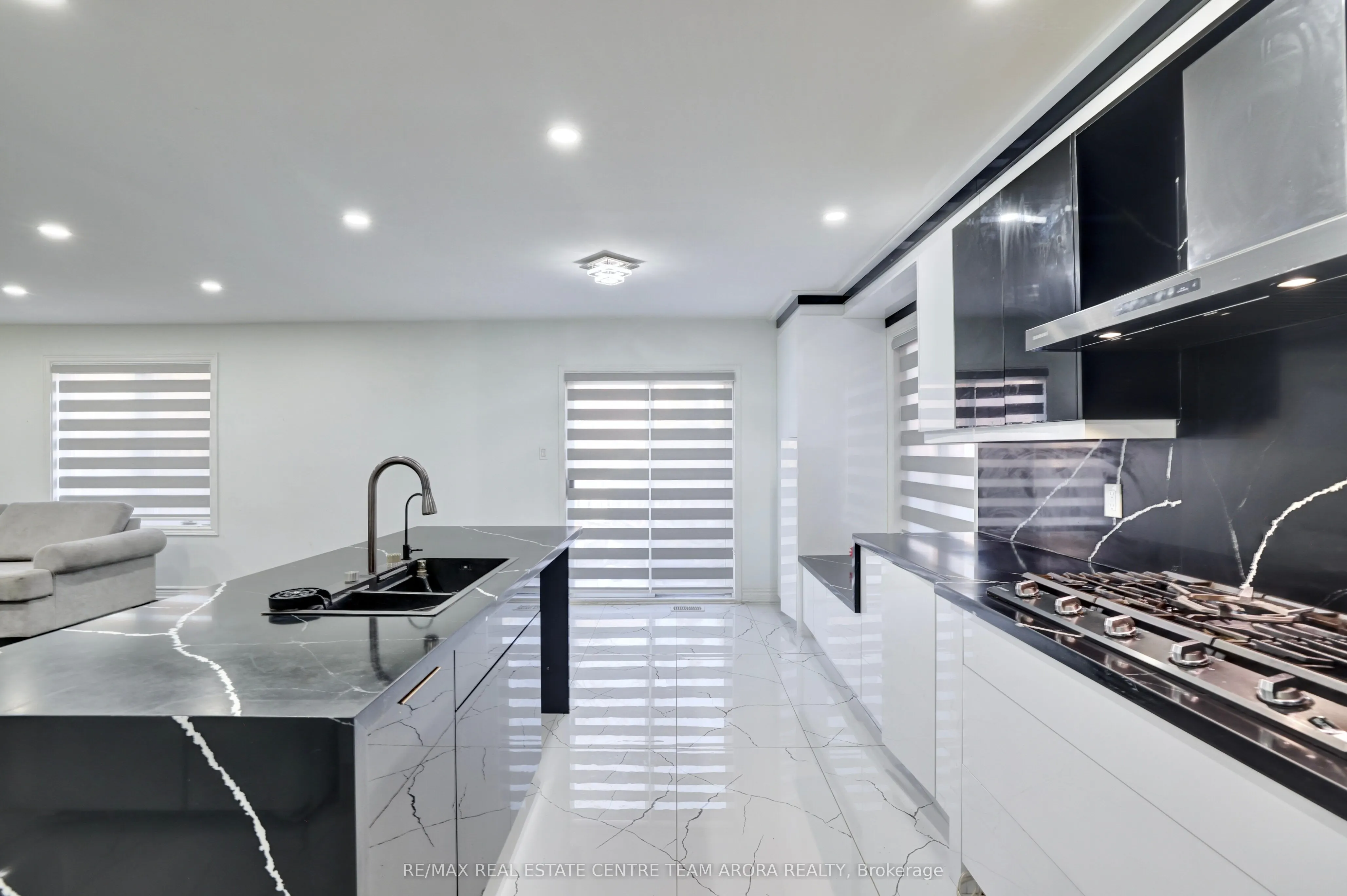 247 Cresthaven Road