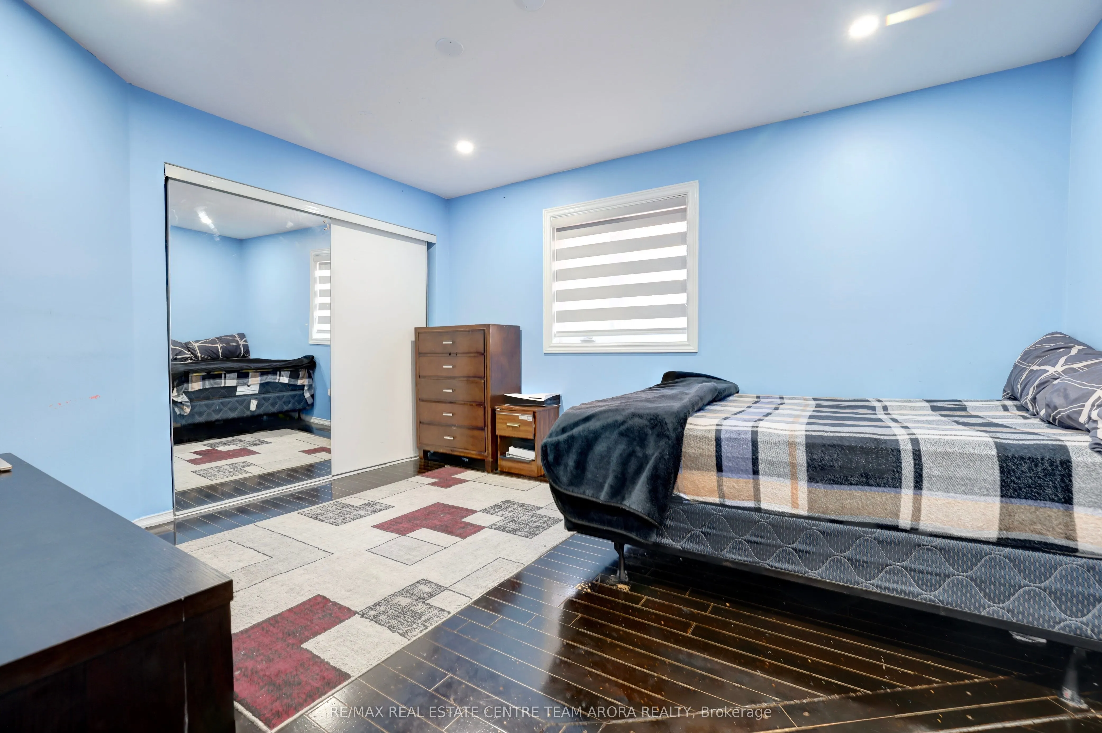 247 Cresthaven Road