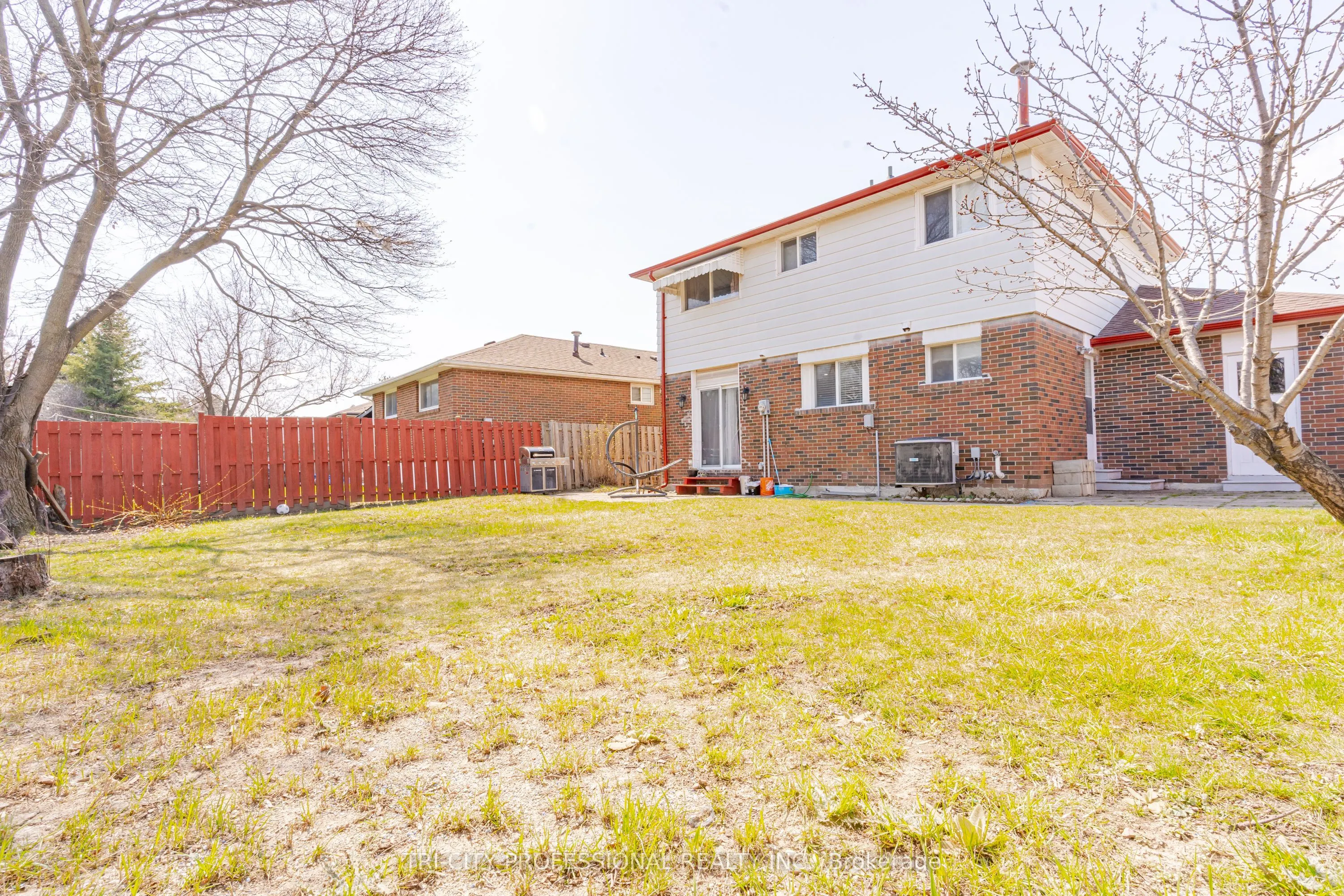 111 Dearbourne Boulevard