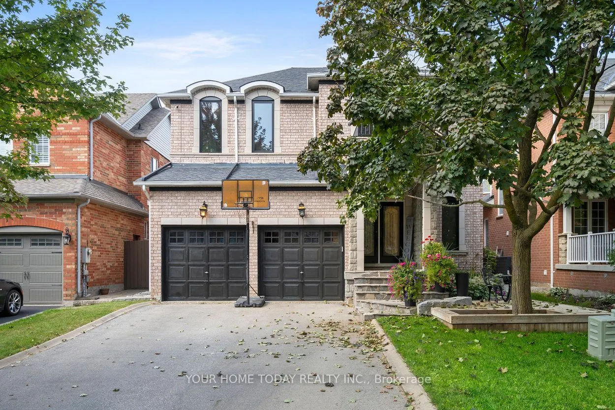 23 North Ridge Crescent