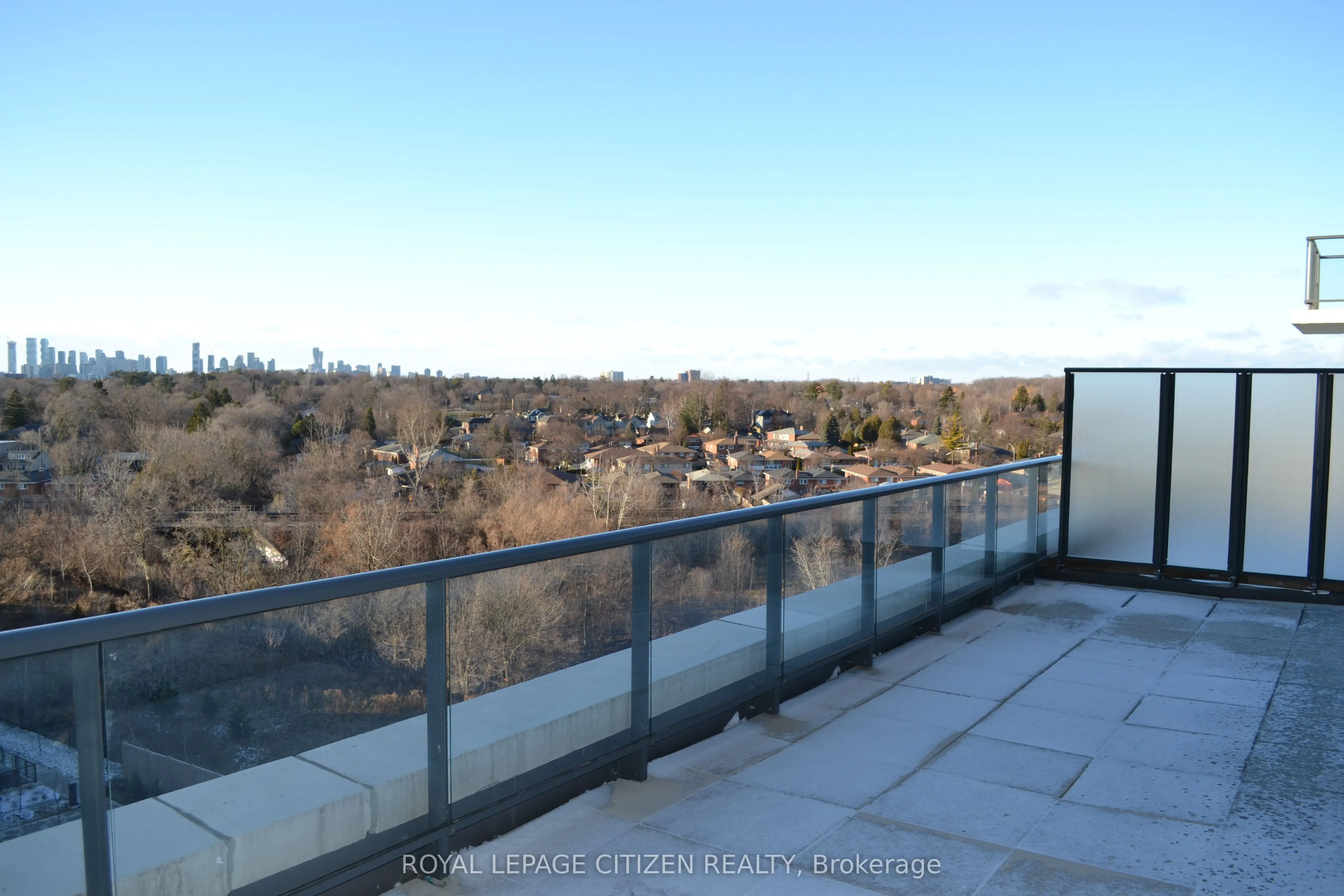 1063 Douglas McCurdy Comm #701