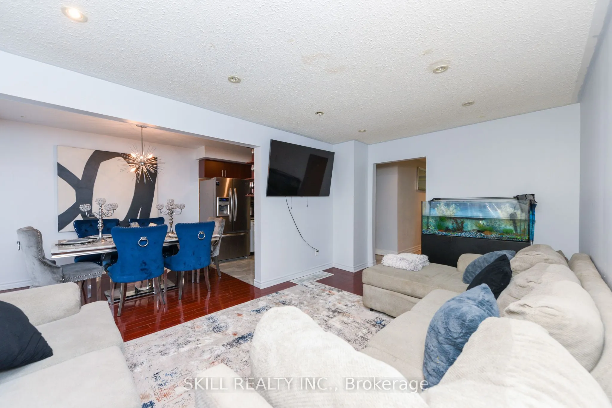 7500 Goreway Drive, #92