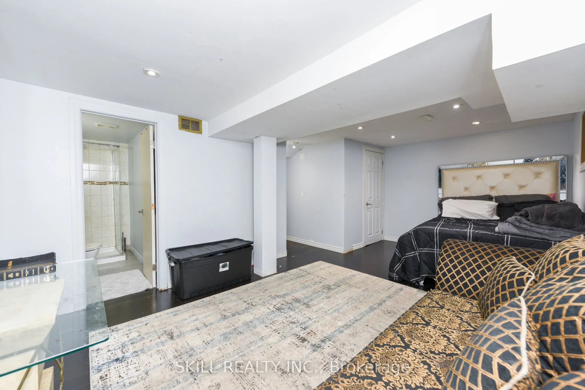 7500 Goreway Drive, #92