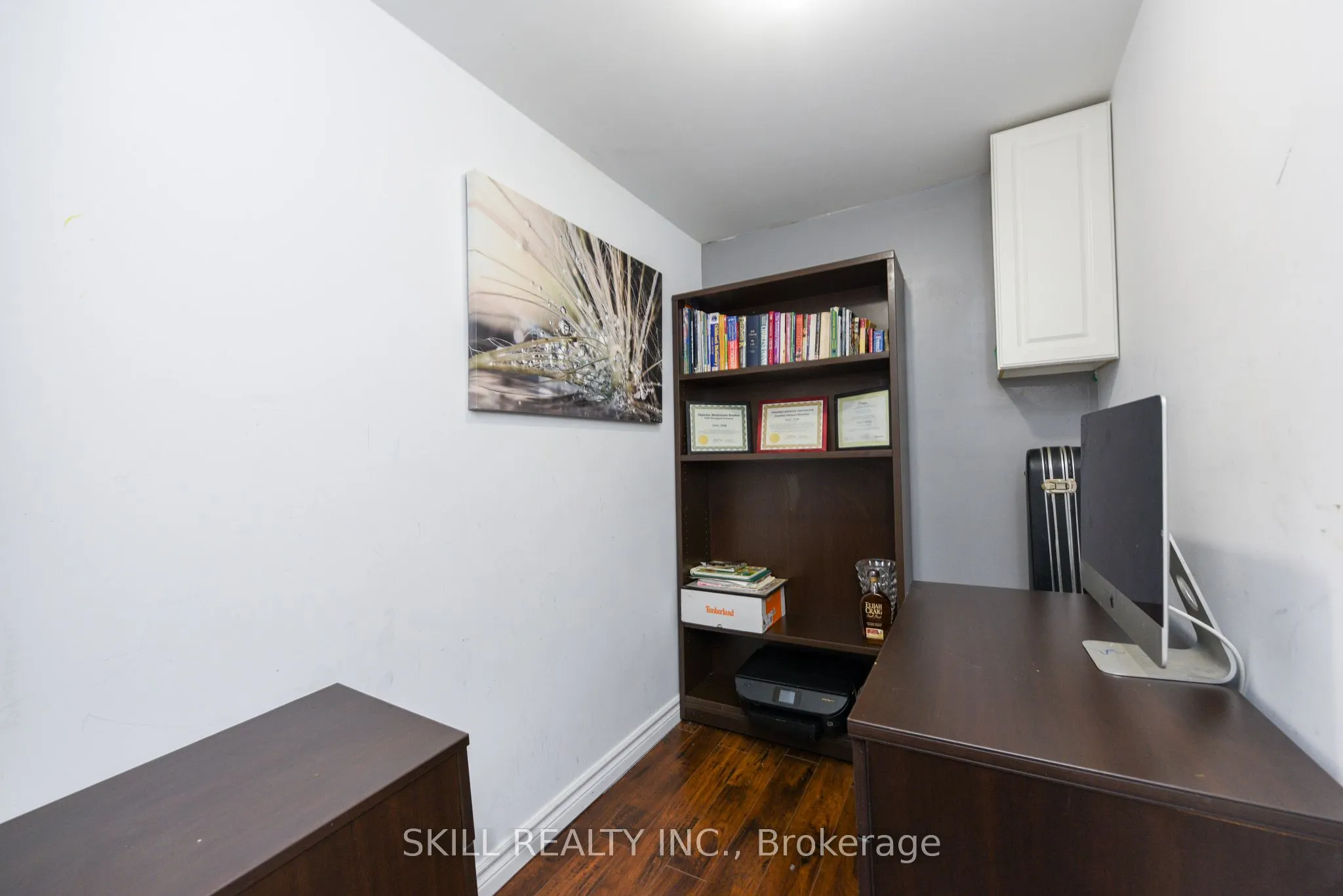7500 Goreway Drive, #92