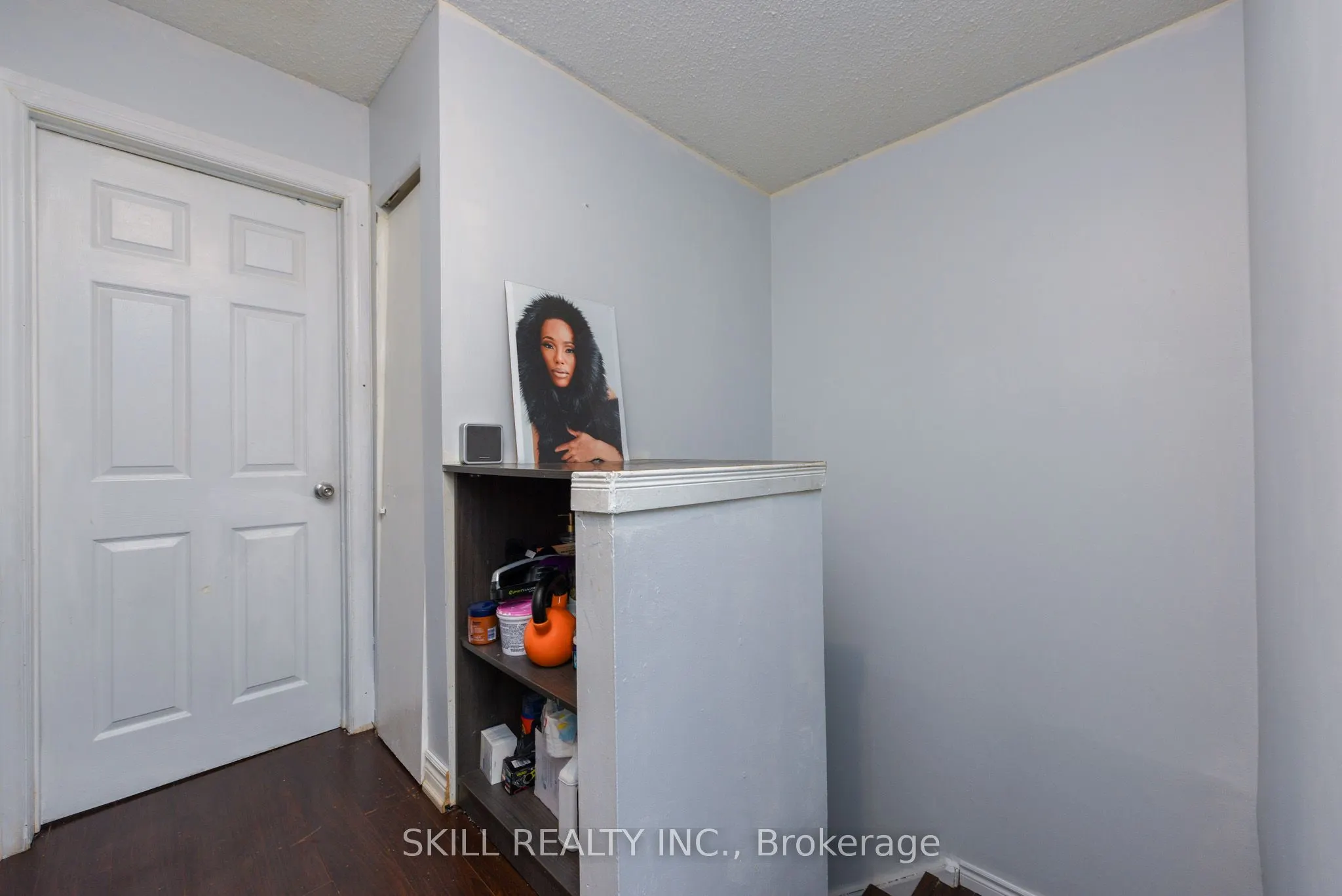 7500 Goreway Drive, #92