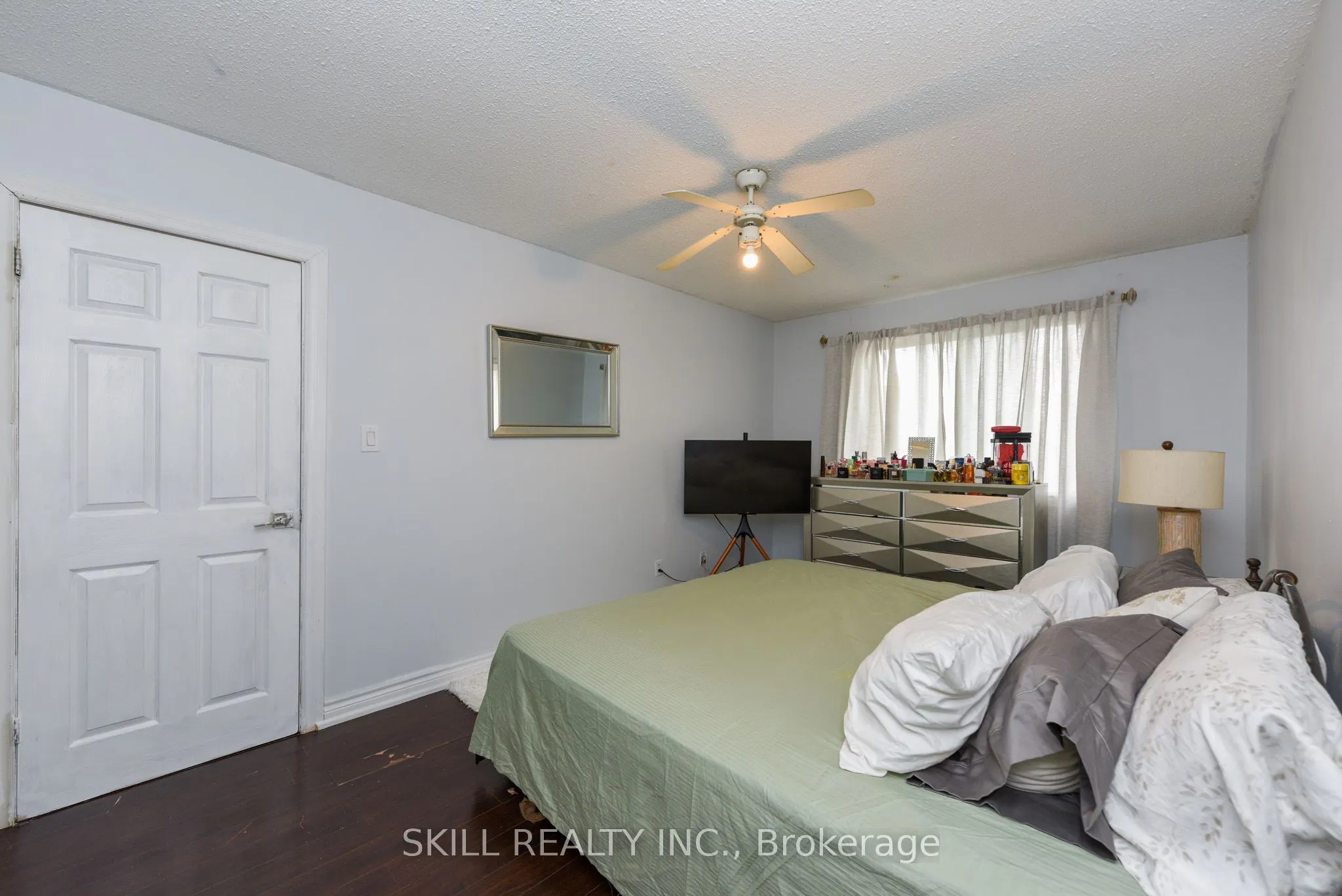 7500 Goreway Drive, #92