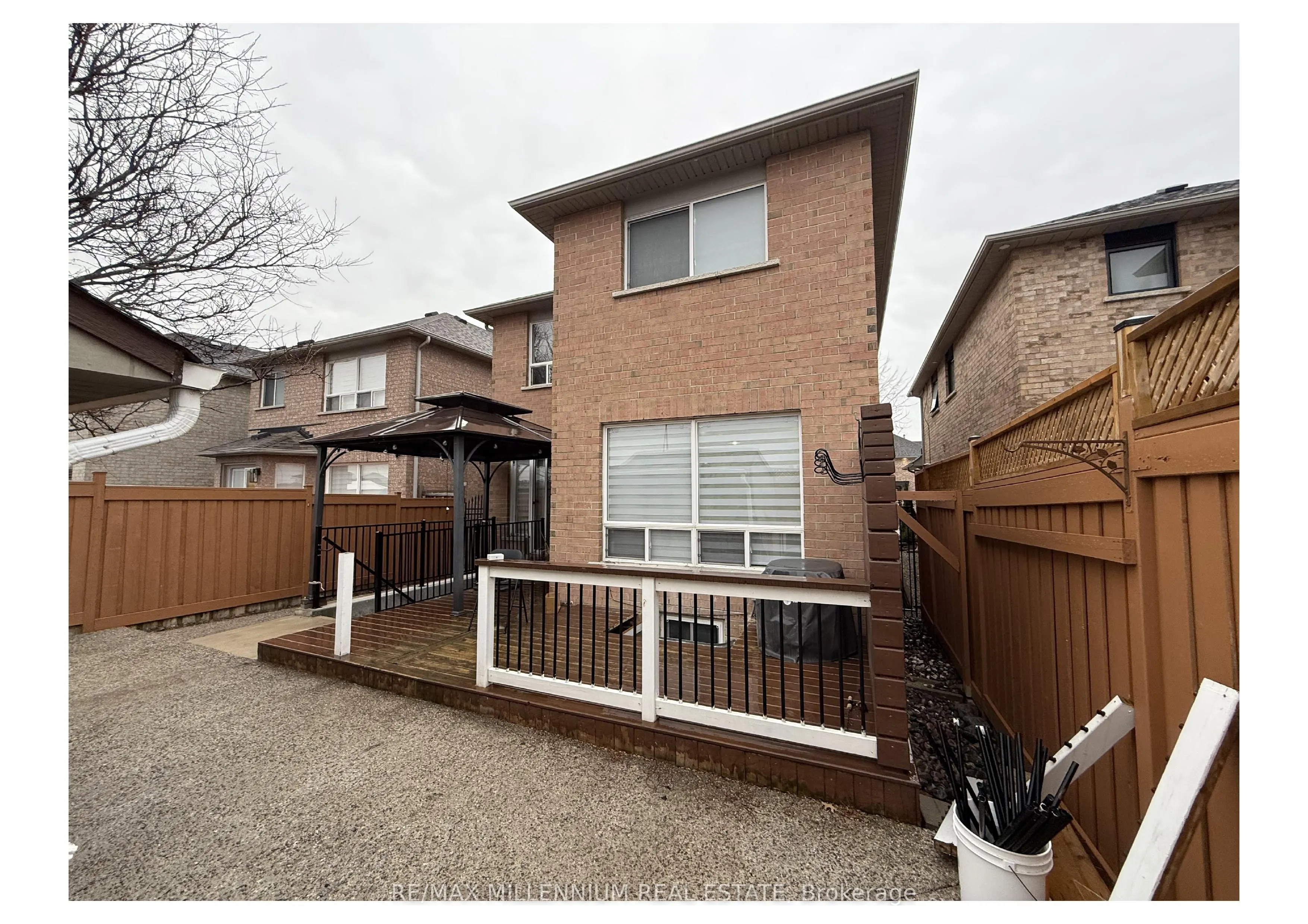 77 Emily Carr Crescent