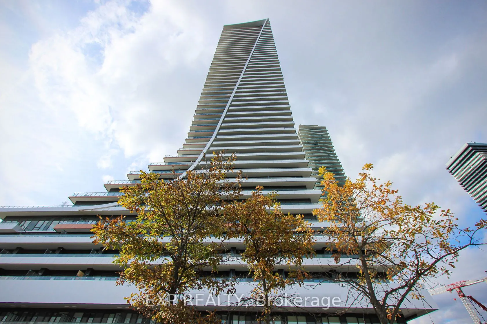 30 Shore Breeze Drive, #4218