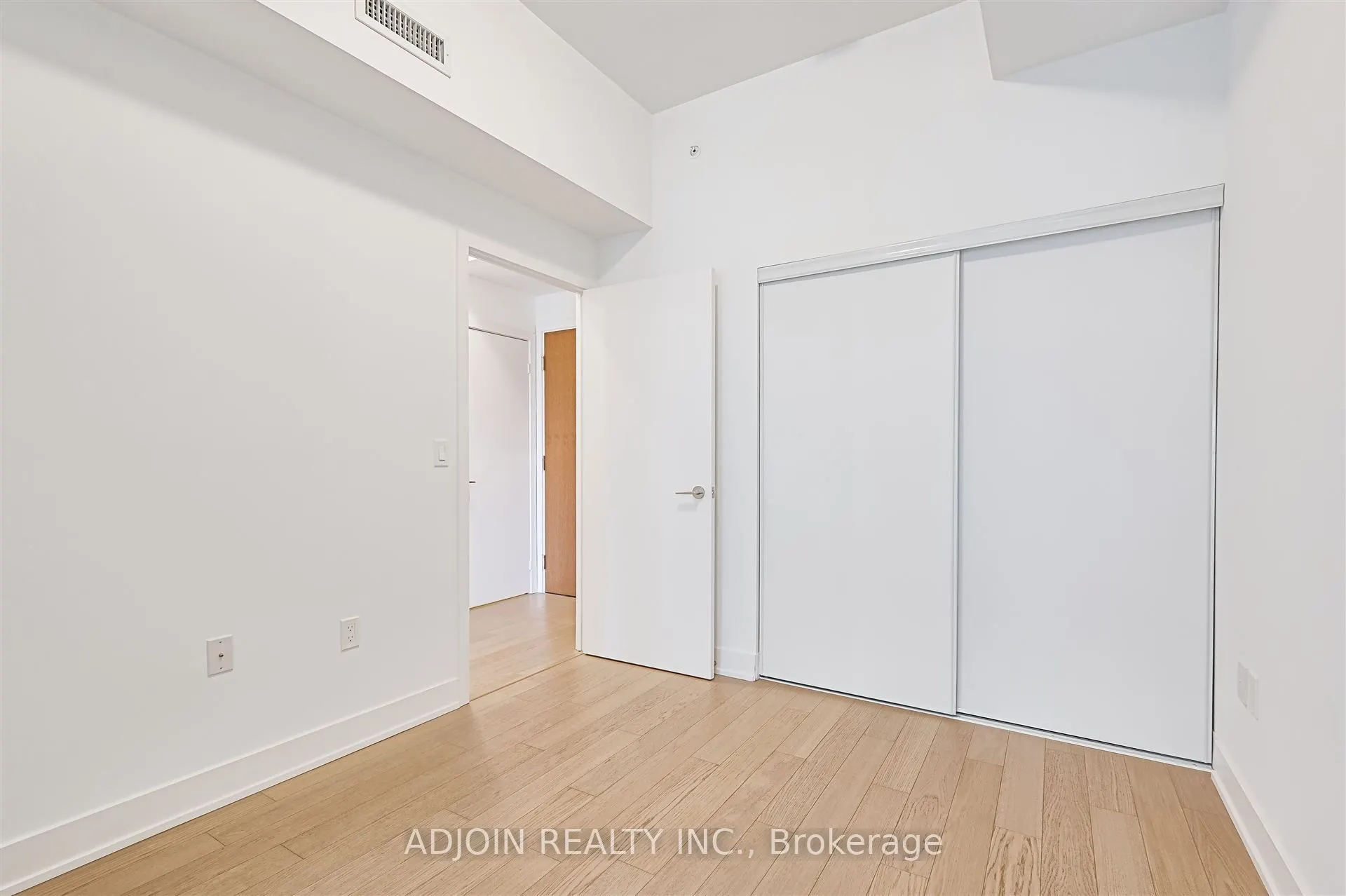 30 Shore Breeze Drive, #434