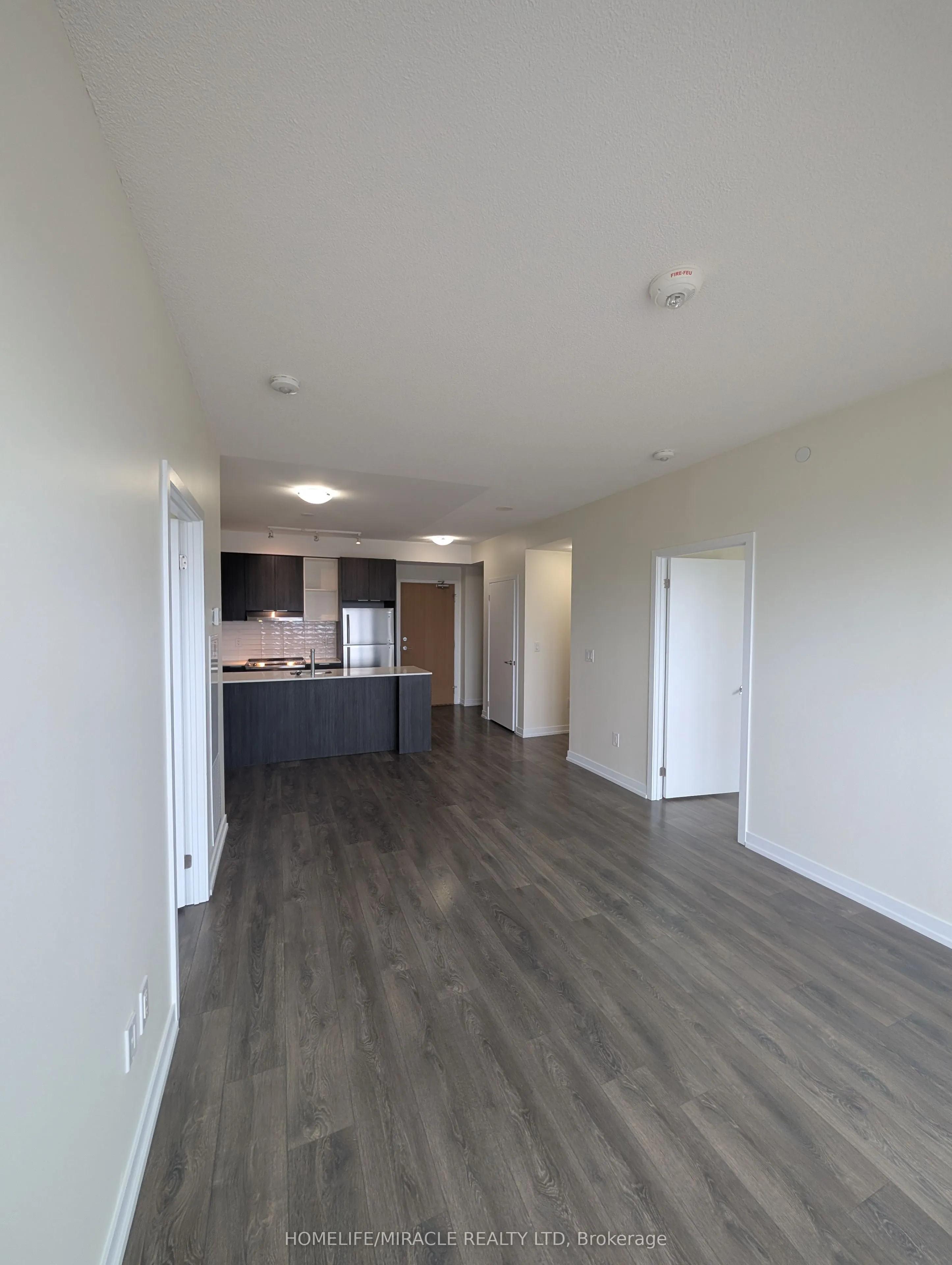 2520 Eglinton Avenue W, #1611