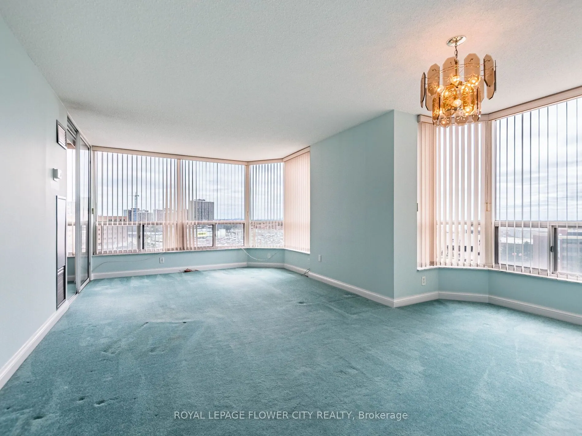 22 Hanover Road, #710