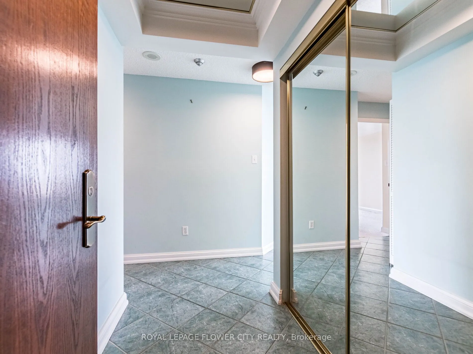 22 Hanover Road, #710