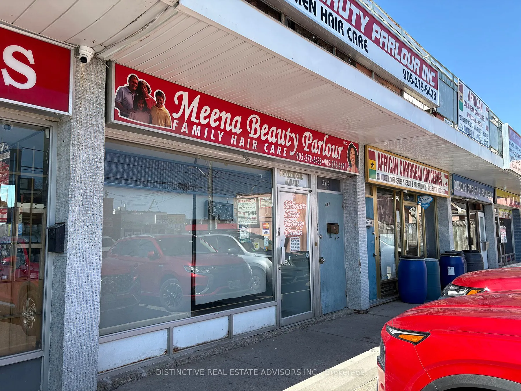65 Dundas Street W, #Main Level