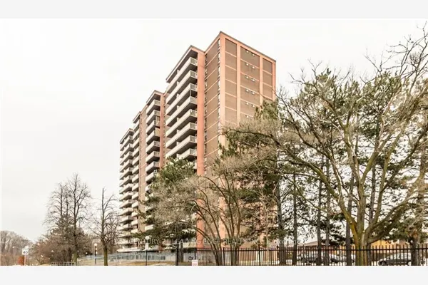 235 GRANDRAVINE Drive