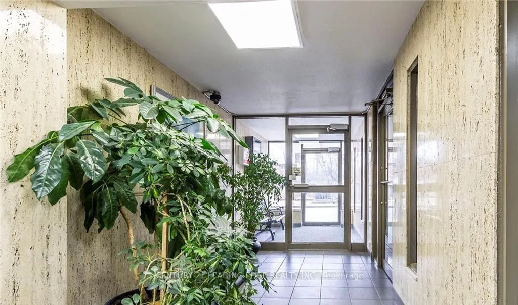 235 GRANDRAVINE Drive #201