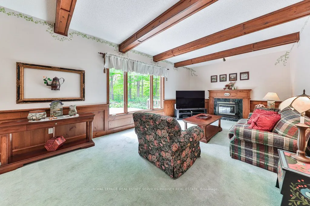 3952 Rolling Valley Drive