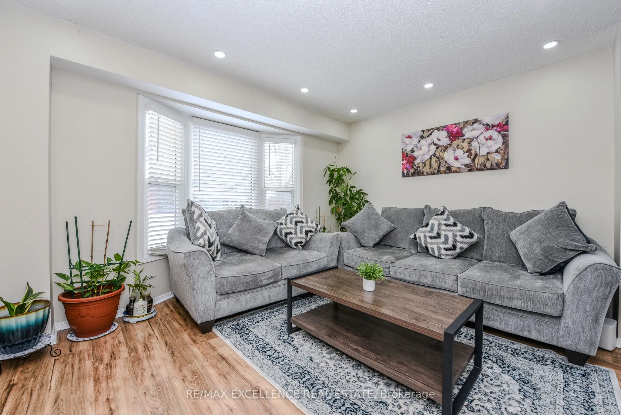 12 Fieldgate Drive