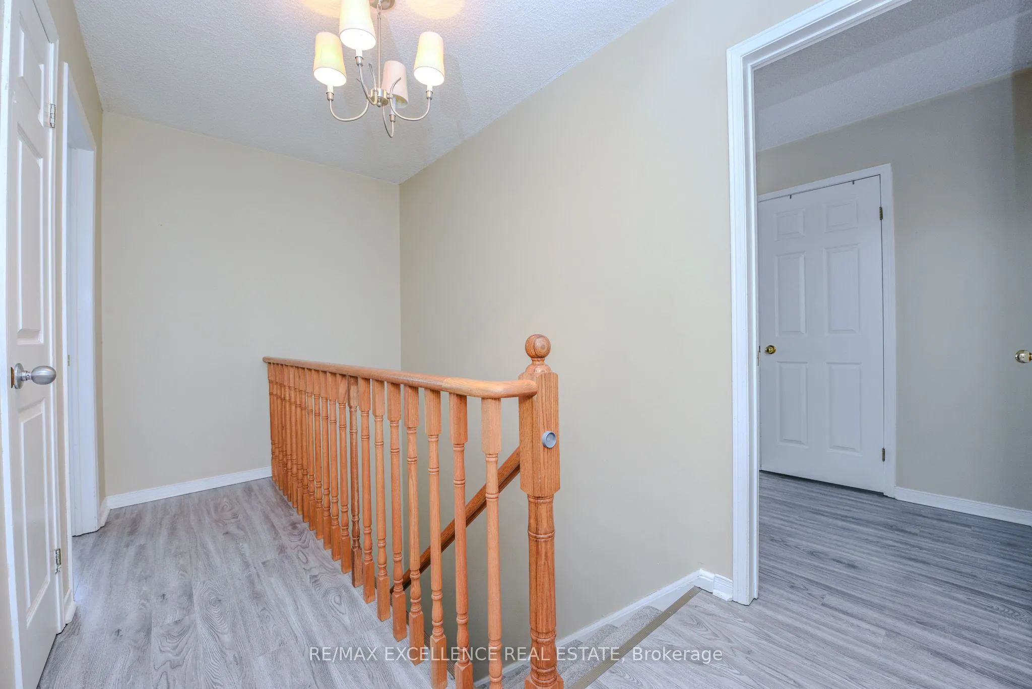 12 Fieldgate Drive