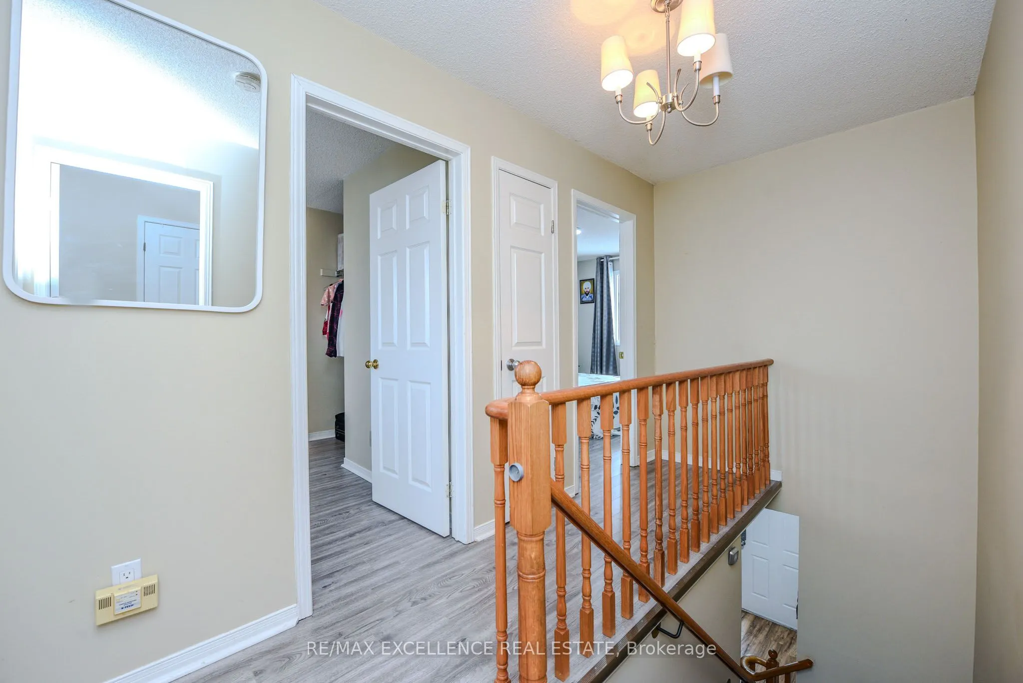 12 Fieldgate Drive