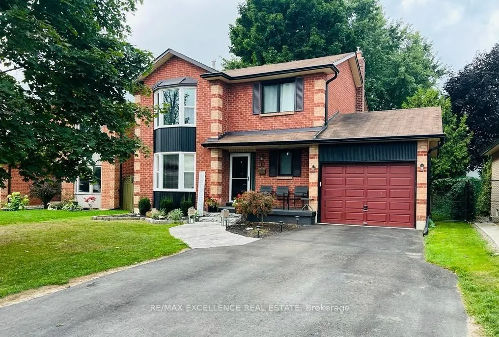 12 Fieldgate Drive