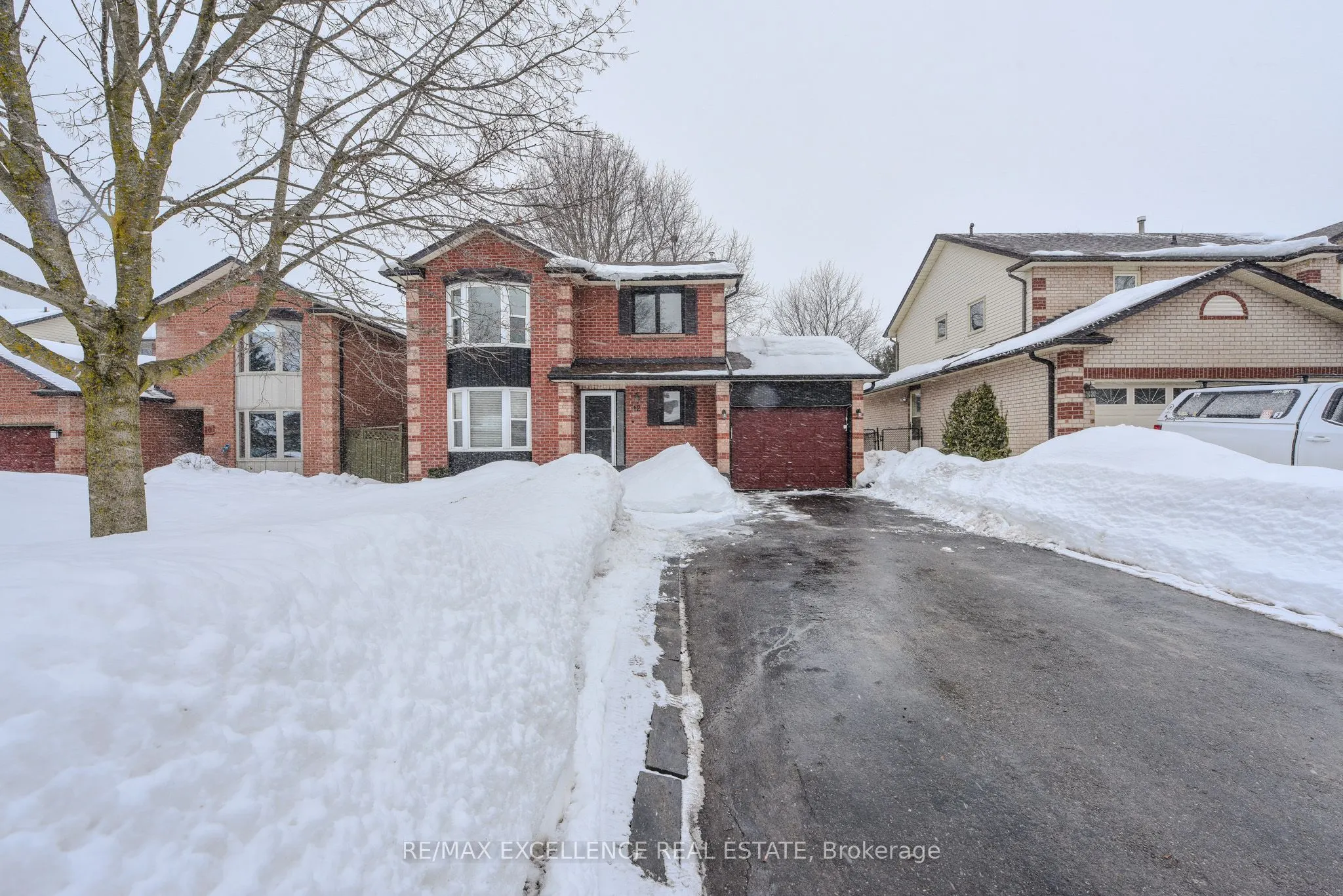 12 Fieldgate Drive