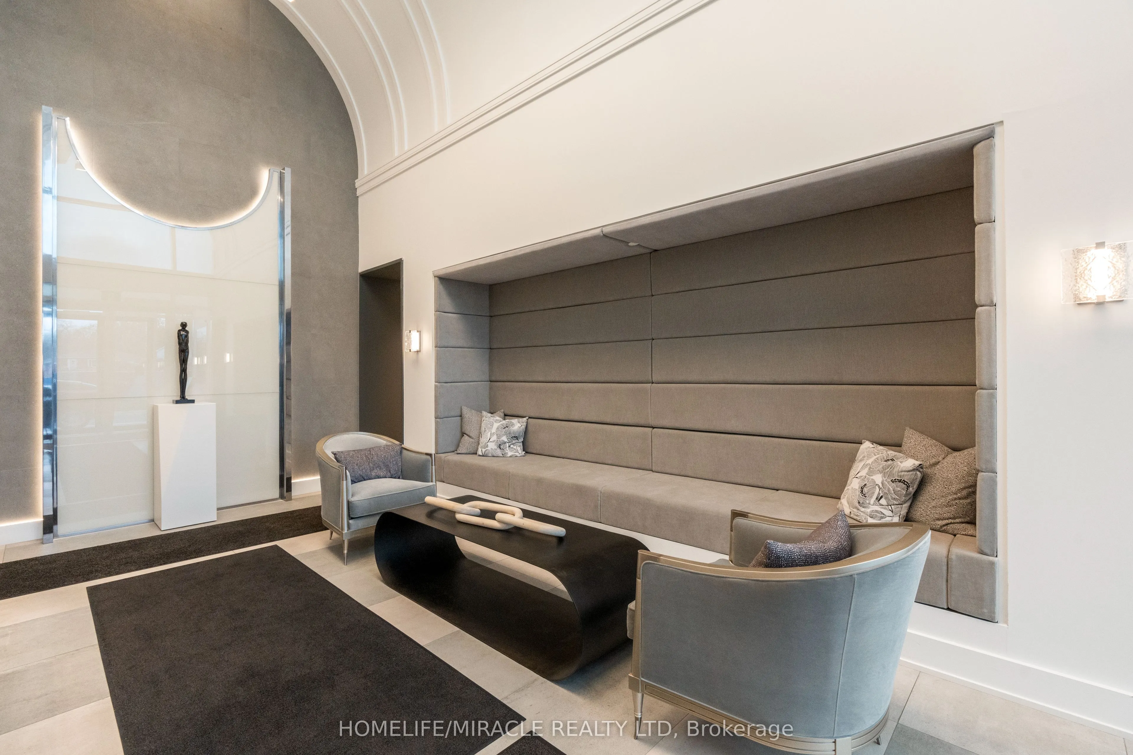 42 Mill Street #414